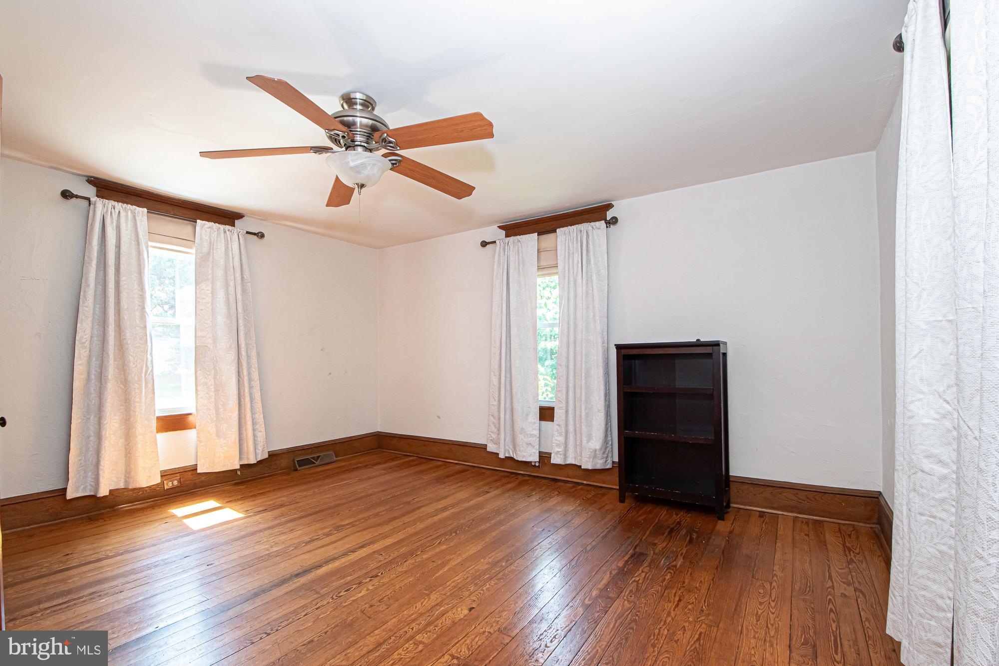 MADISON EDINBURG - Residential