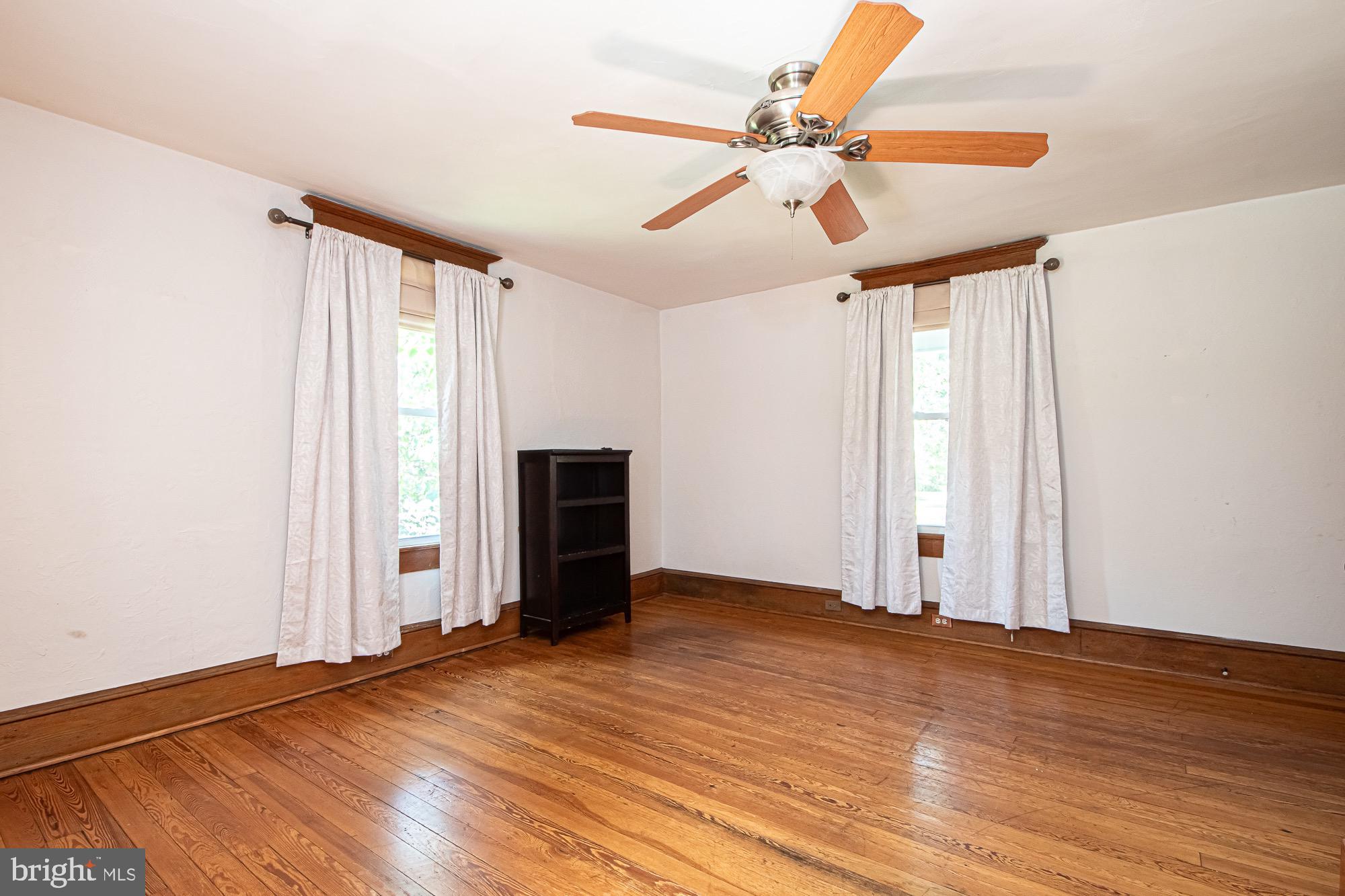 MADISON EDINBURG - Residential