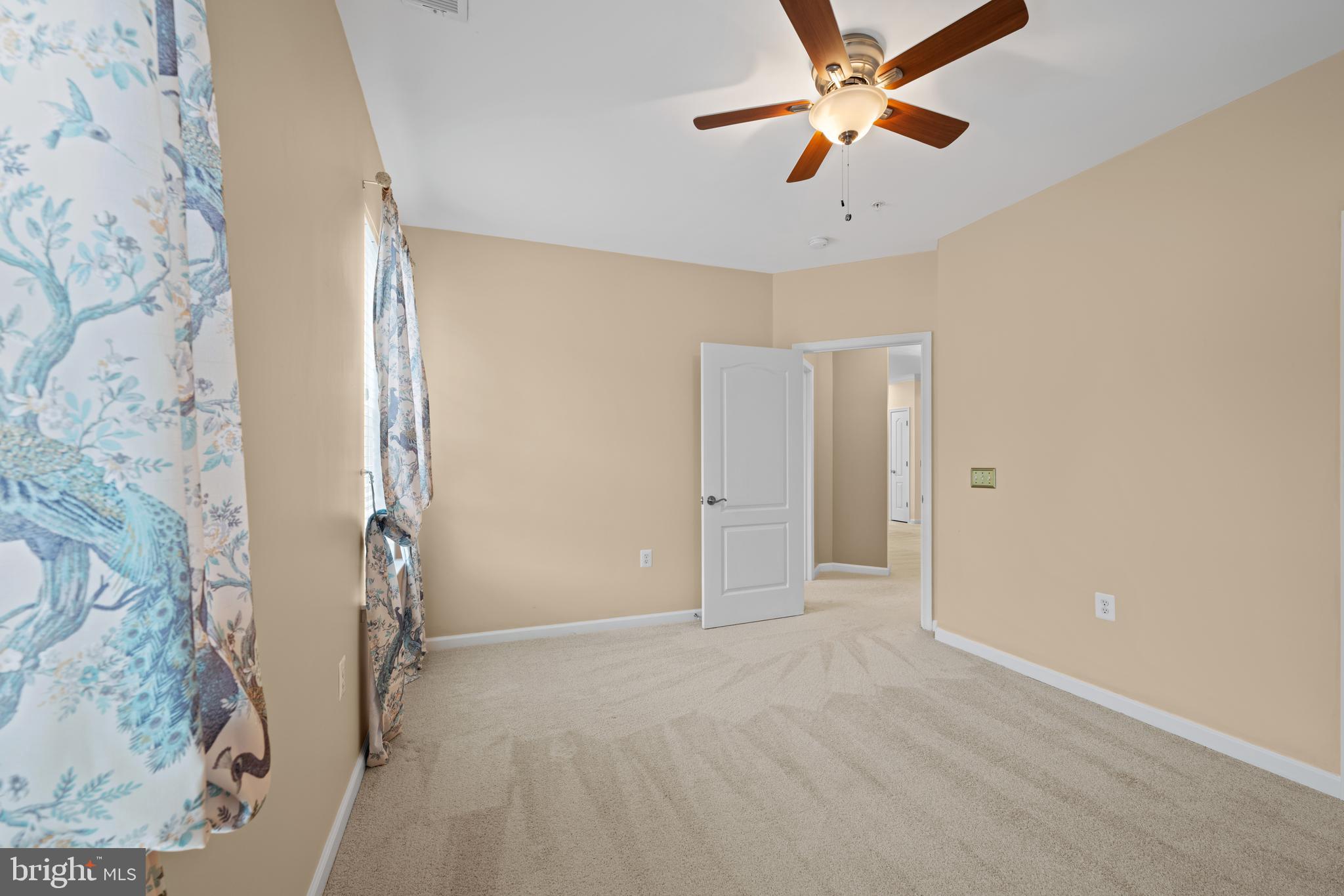 CARROLLS CREEK - Residential