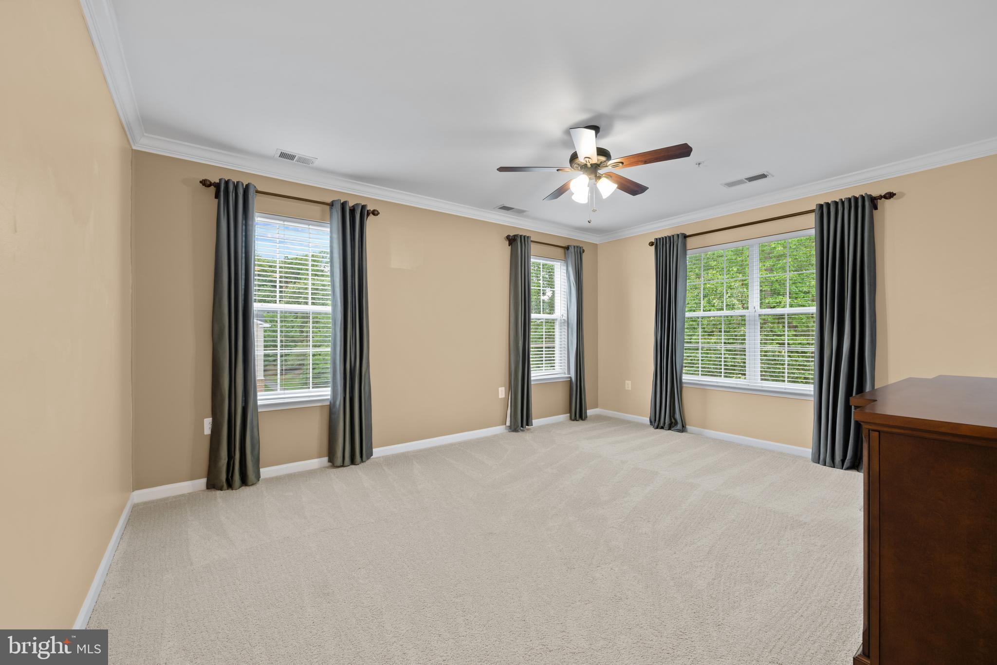 CARROLLS CREEK - Residential