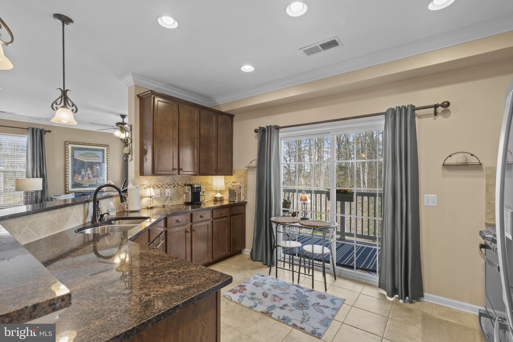 CARROLLS CREEK - Residential