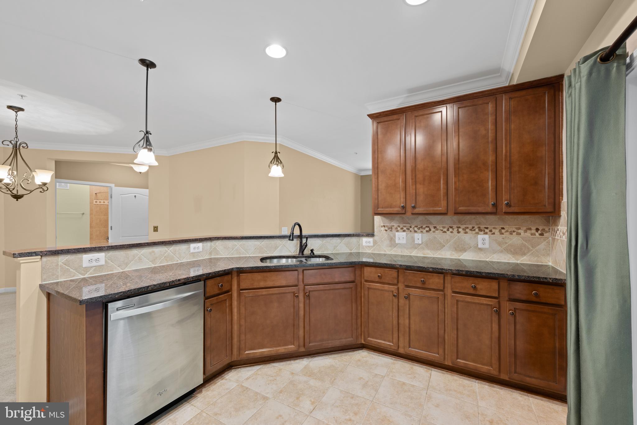 CARROLLS CREEK - Residential