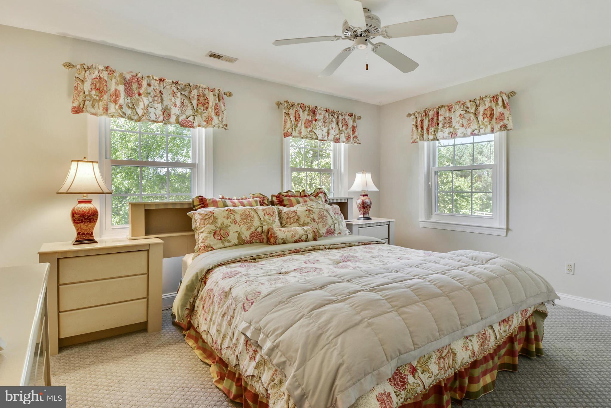 KEENE FARM - Farm