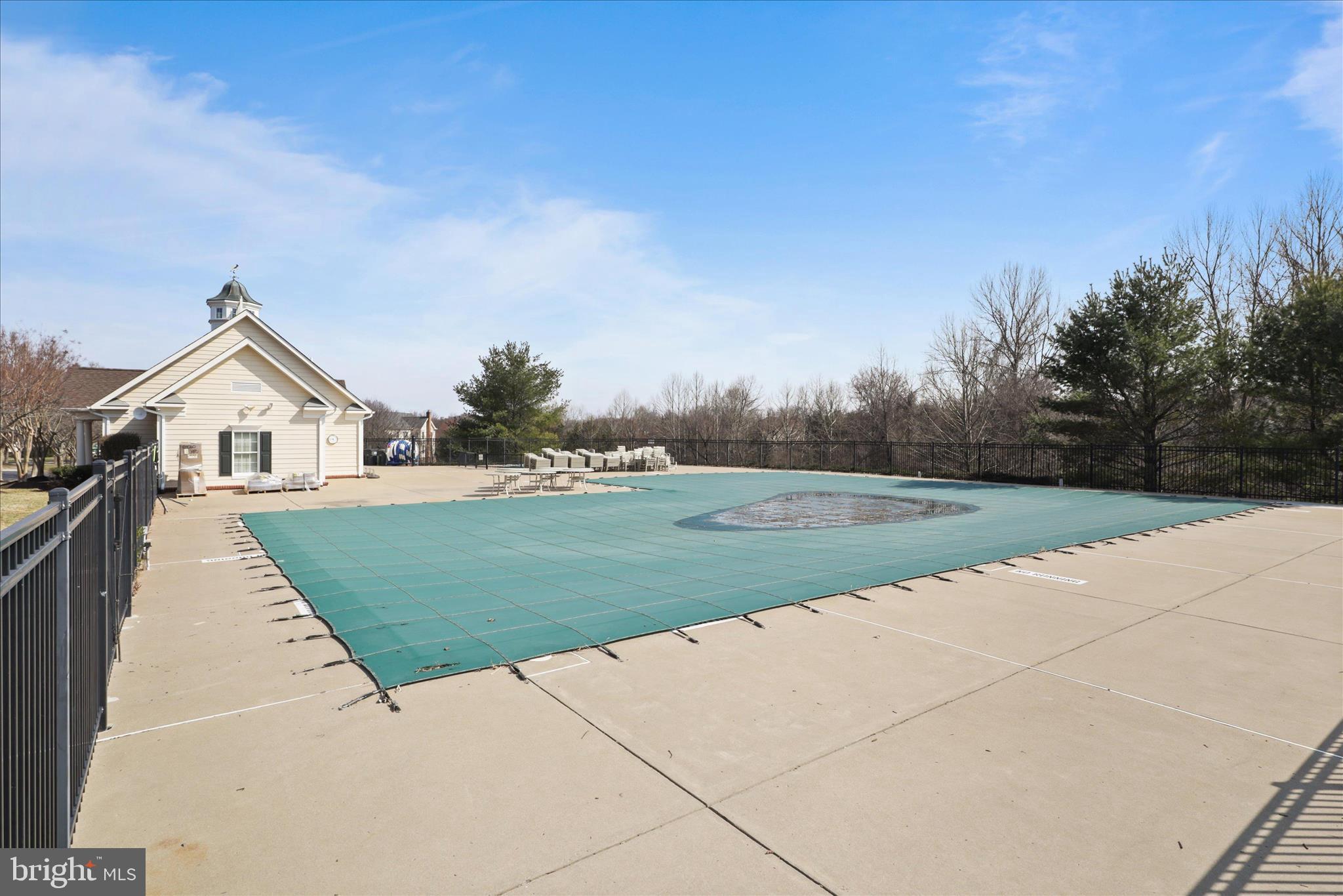 DOMINION VALLEY - Residential
