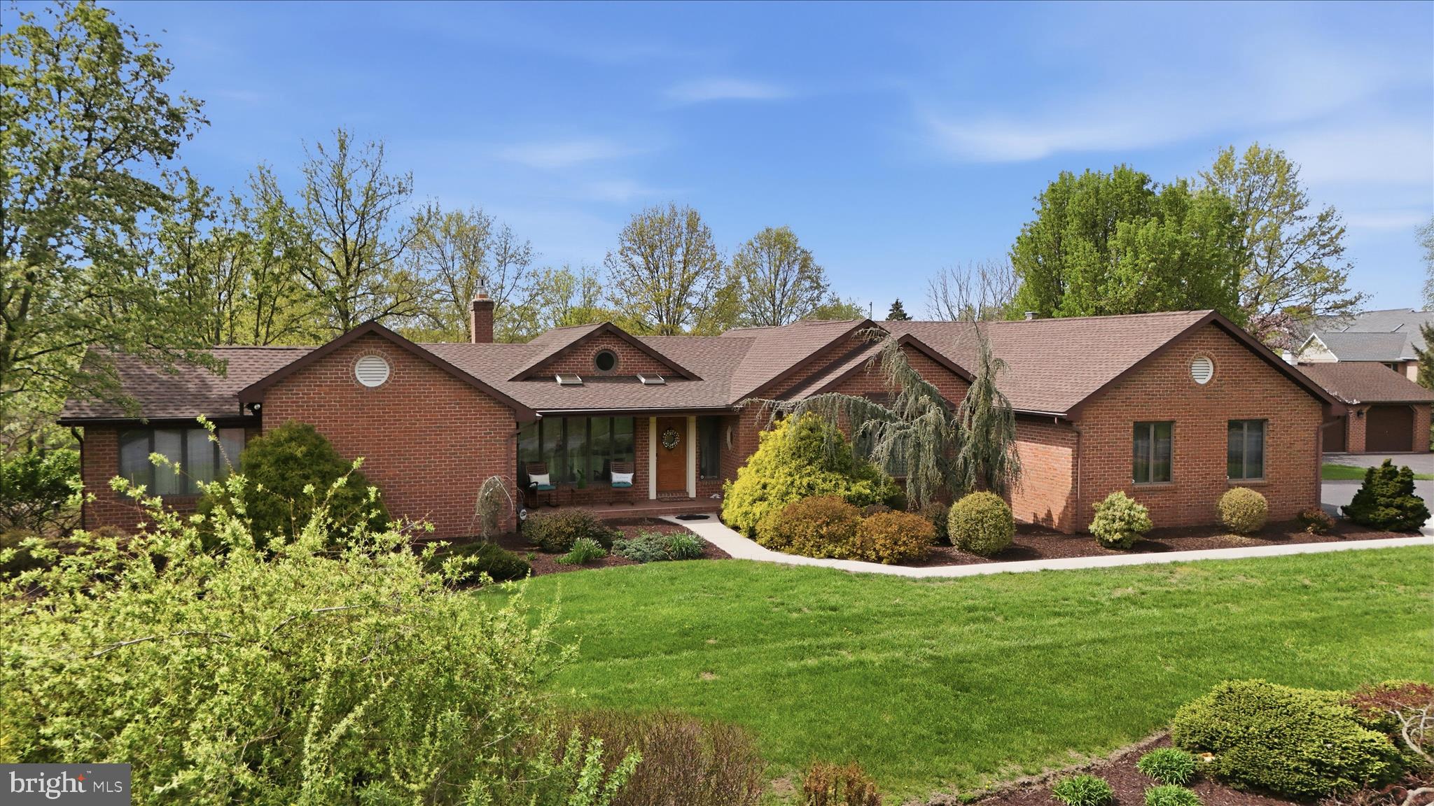 LAURICH TOWN HILL ESTATES - Residential