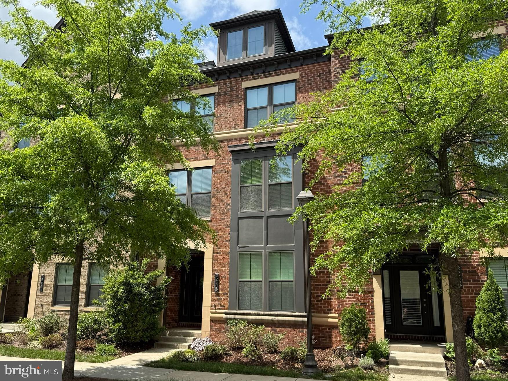 WESTMOORE AT MOOREFIELD - Residential Lease