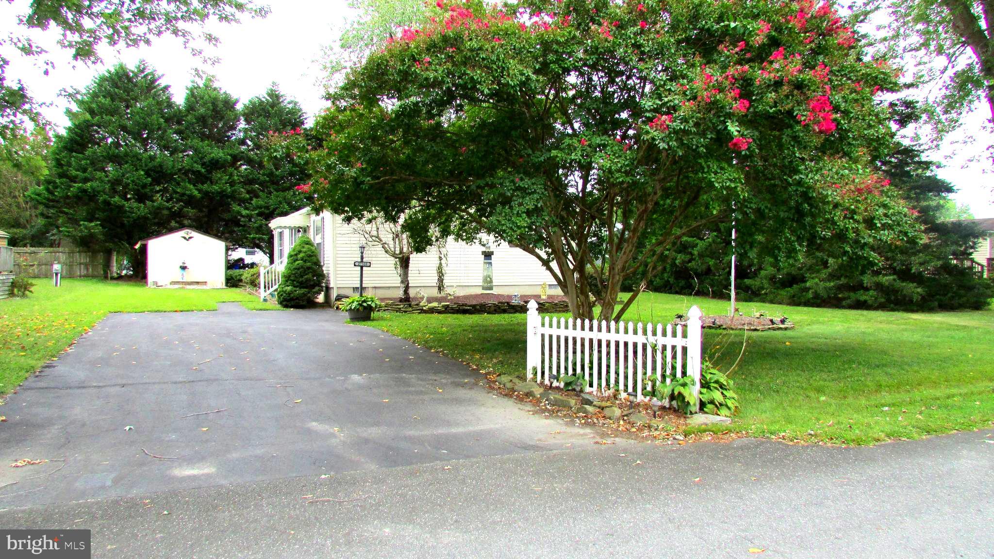 OAK MEADOWS - Residential