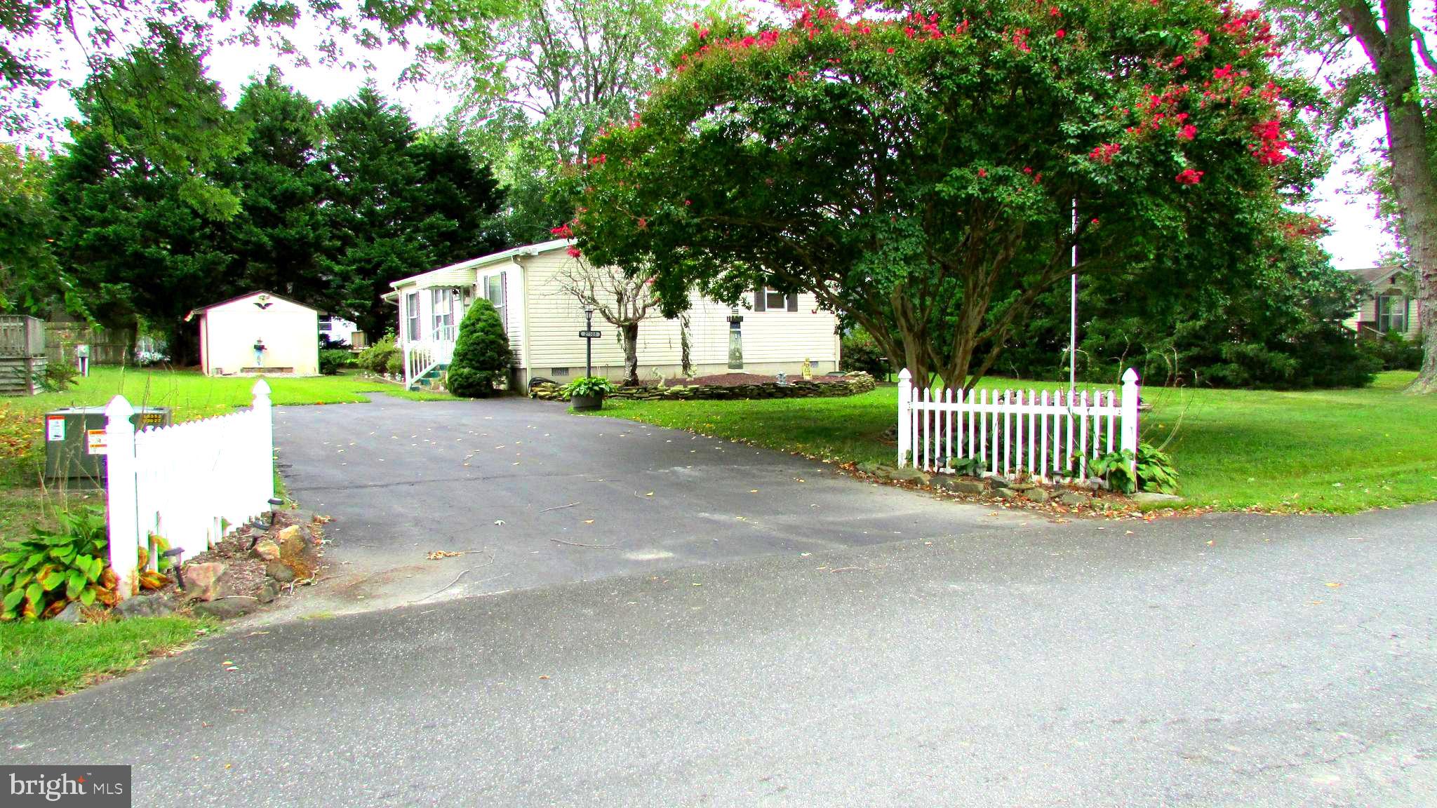 OAK MEADOWS - Residential