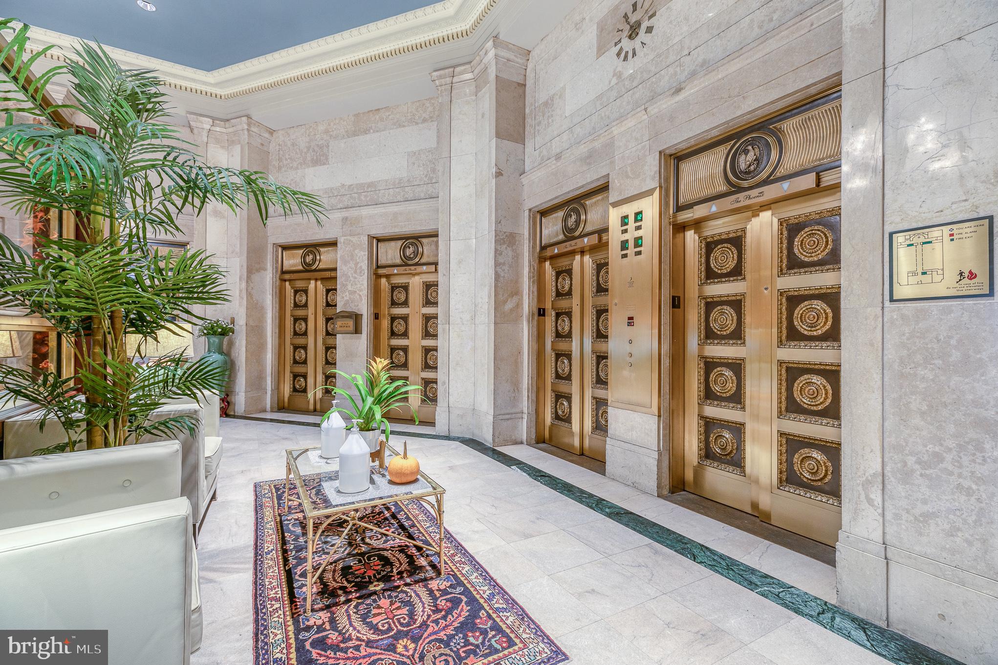 RITTENHOUSE SQUARE - Residential
