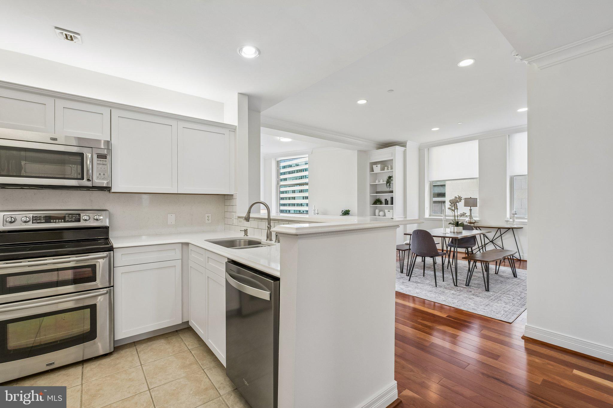 RITTENHOUSE SQUARE - Residential