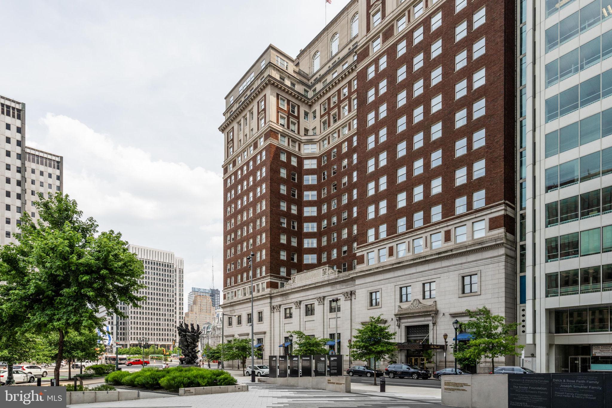 RITTENHOUSE SQUARE - Residential