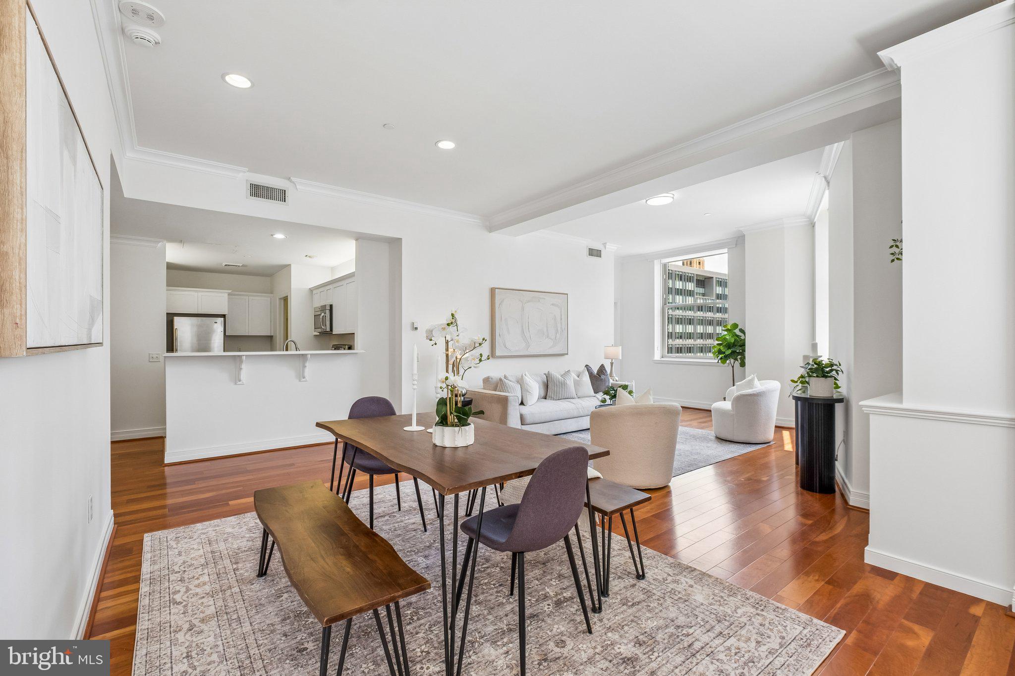RITTENHOUSE SQUARE - Residential