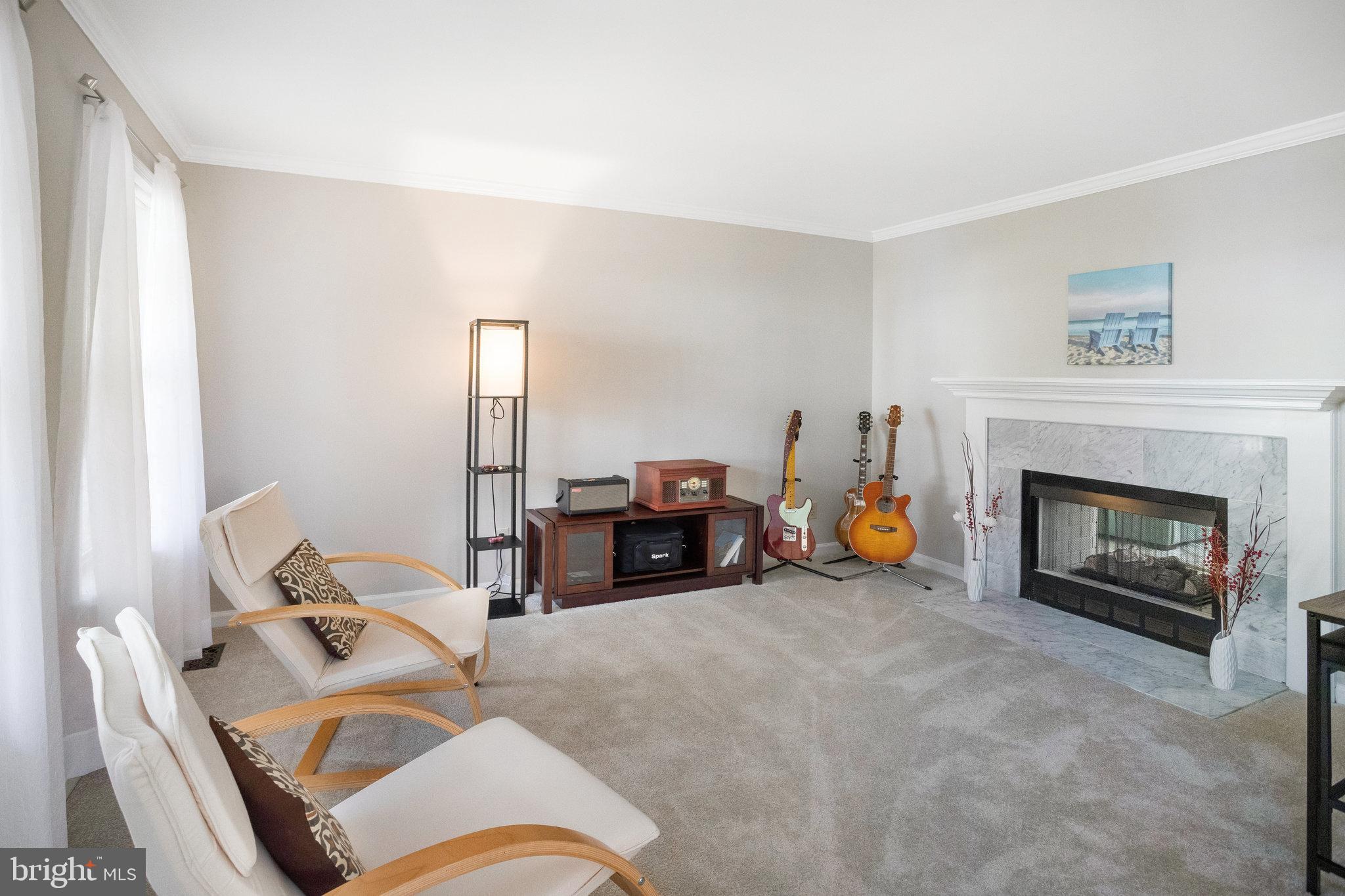 LEE'S HILL - Residential