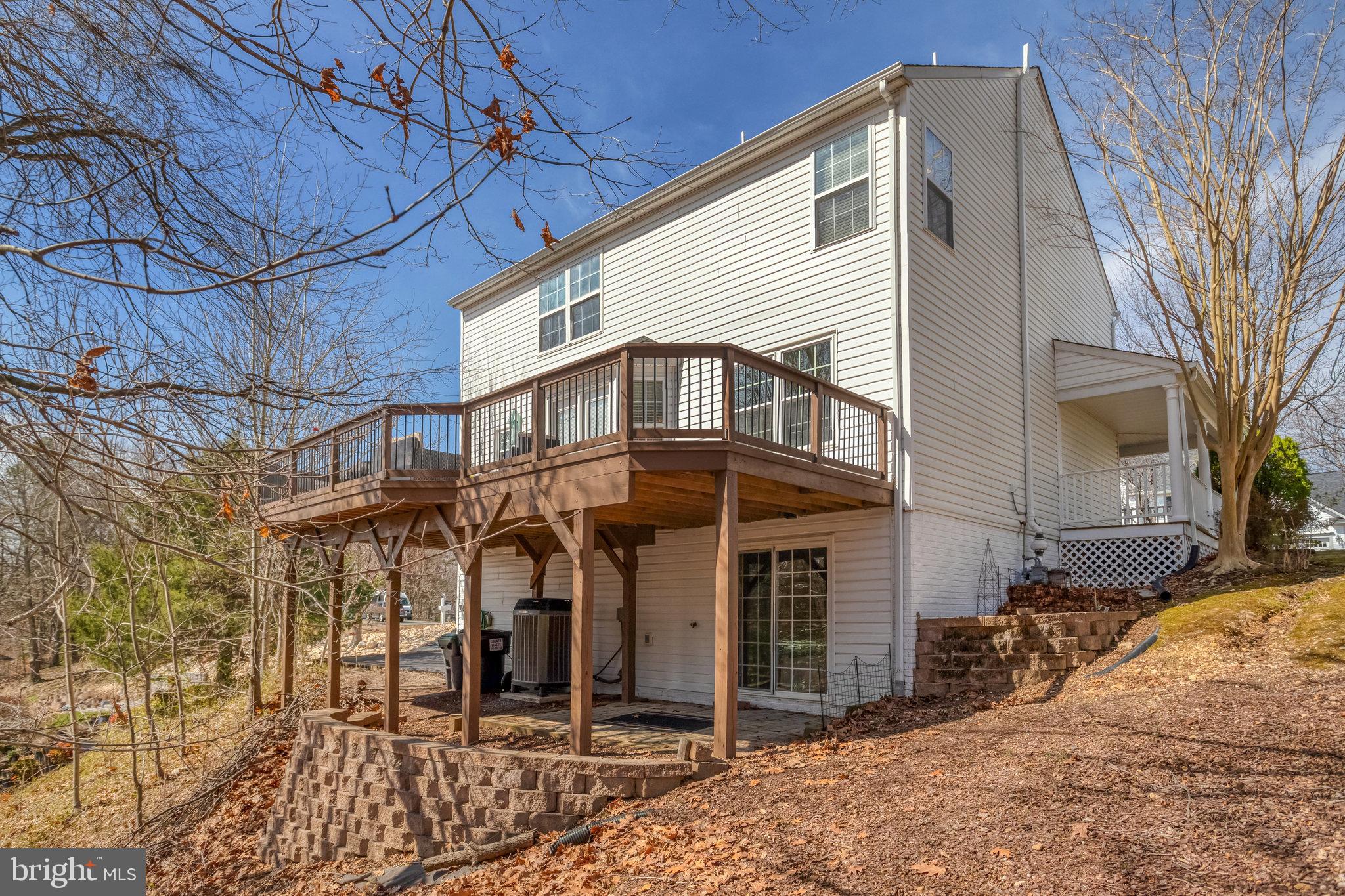 LEE'S HILL - Residential