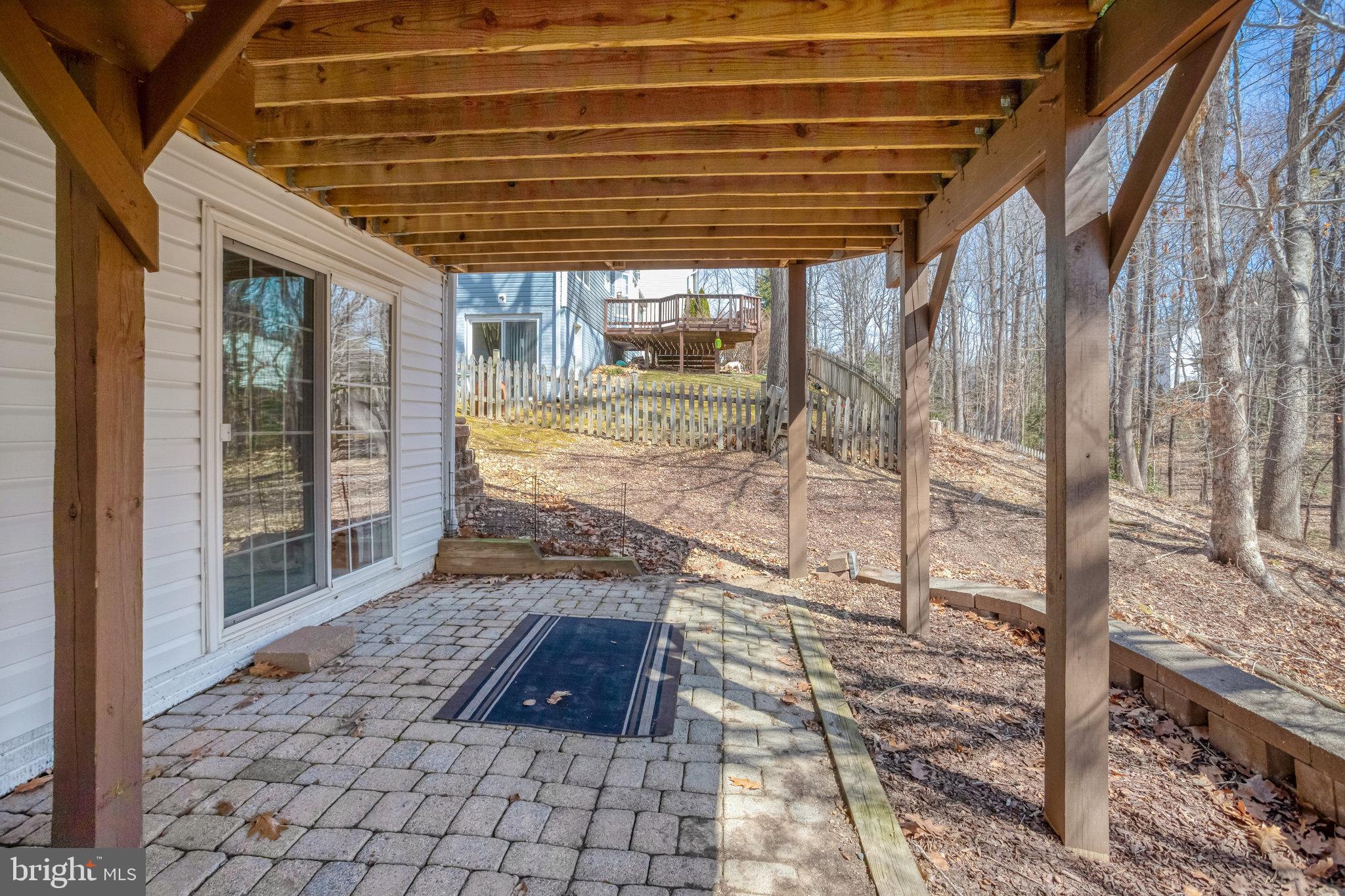 LEE'S HILL - Residential