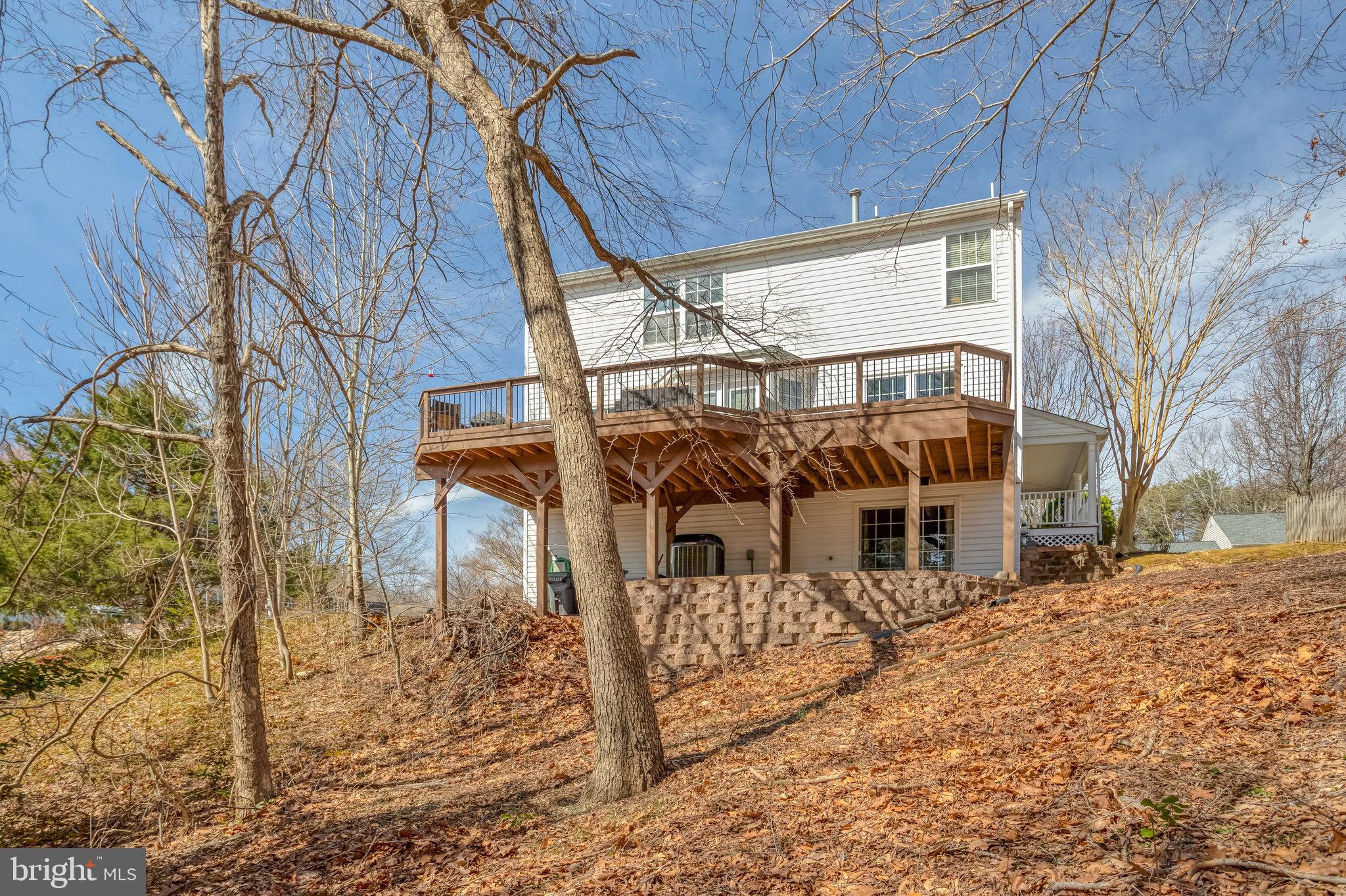 LEE'S HILL - Residential