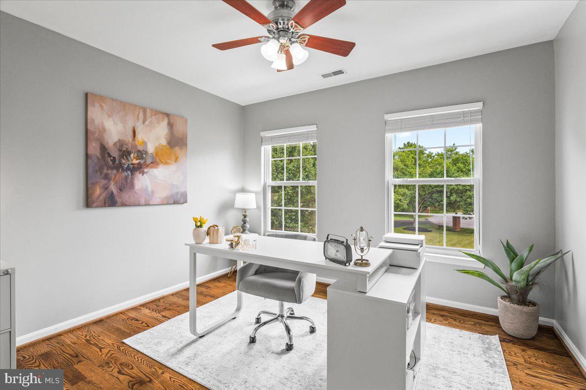 HOLLY HILLS - Residential