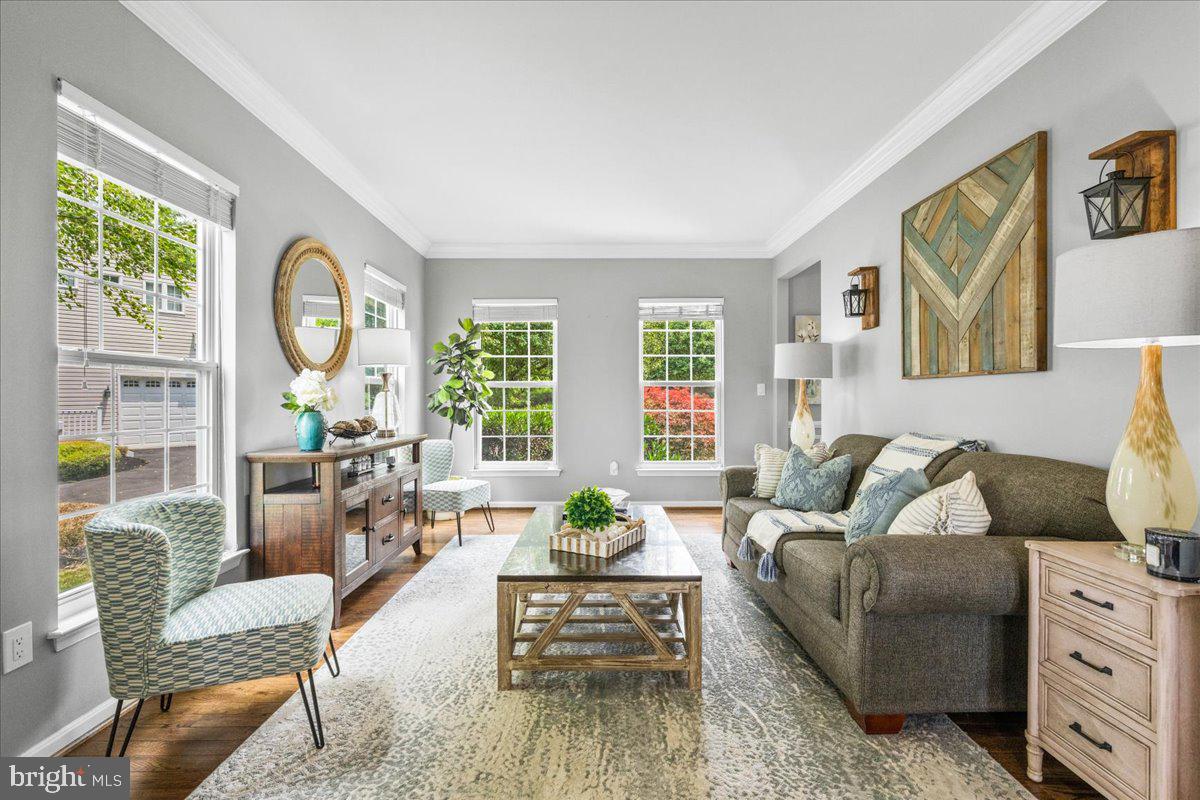 HOLLY HILLS - Residential