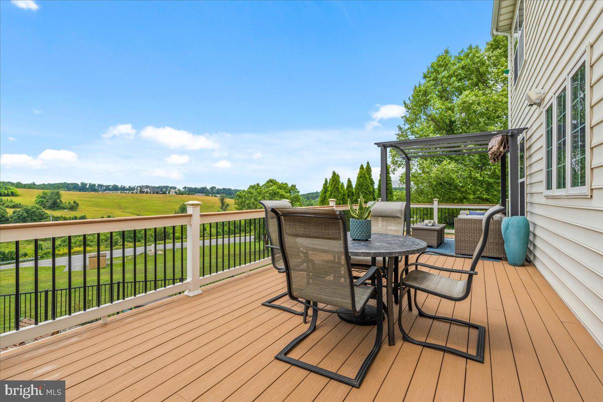 HOLLY HILLS - Residential