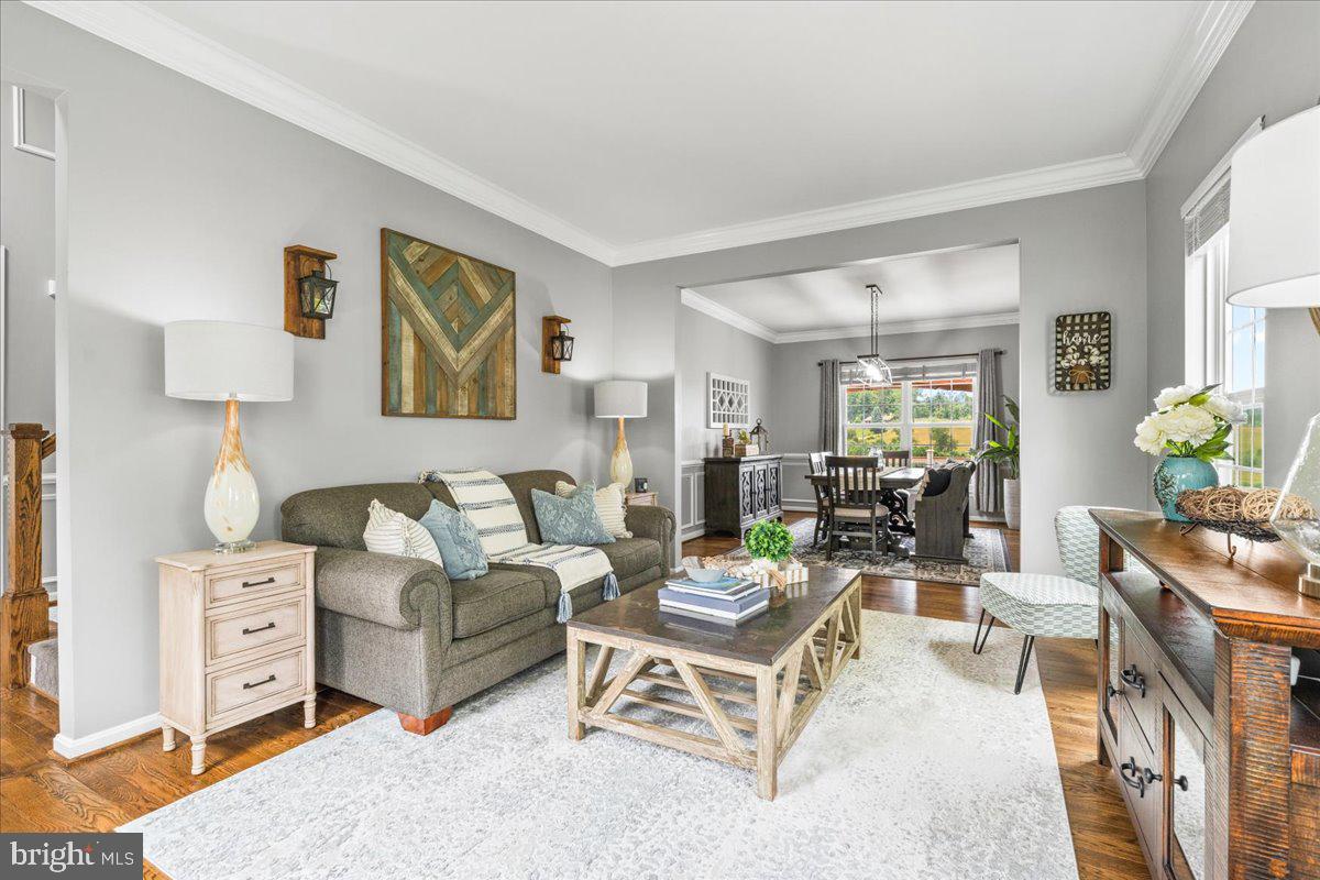 HOLLY HILLS - Residential