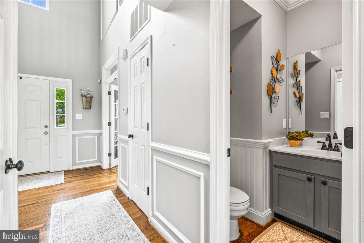 HOLLY HILLS - Residential