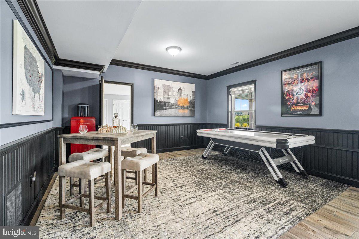 HOLLY HILLS - Residential