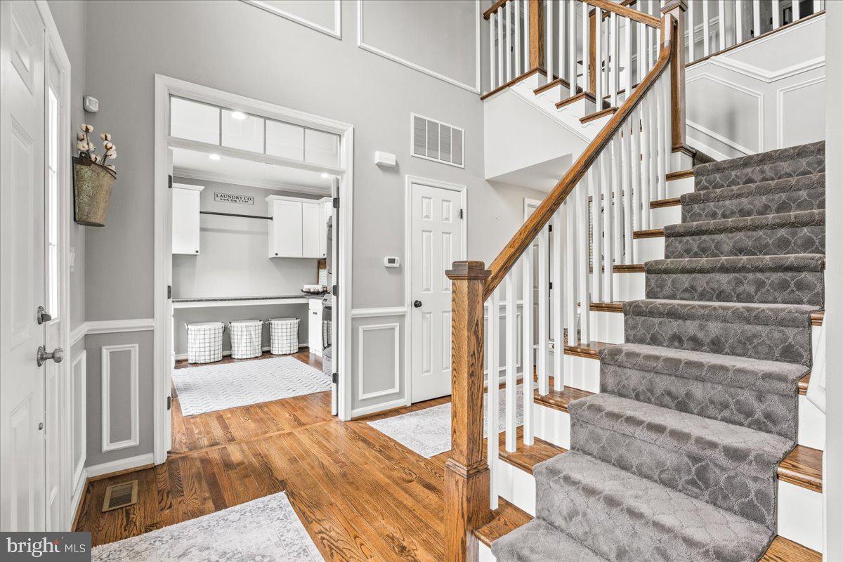 HOLLY HILLS - Residential