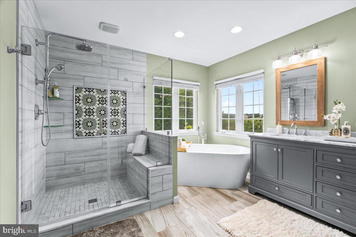 HOLLY HILLS - Residential
