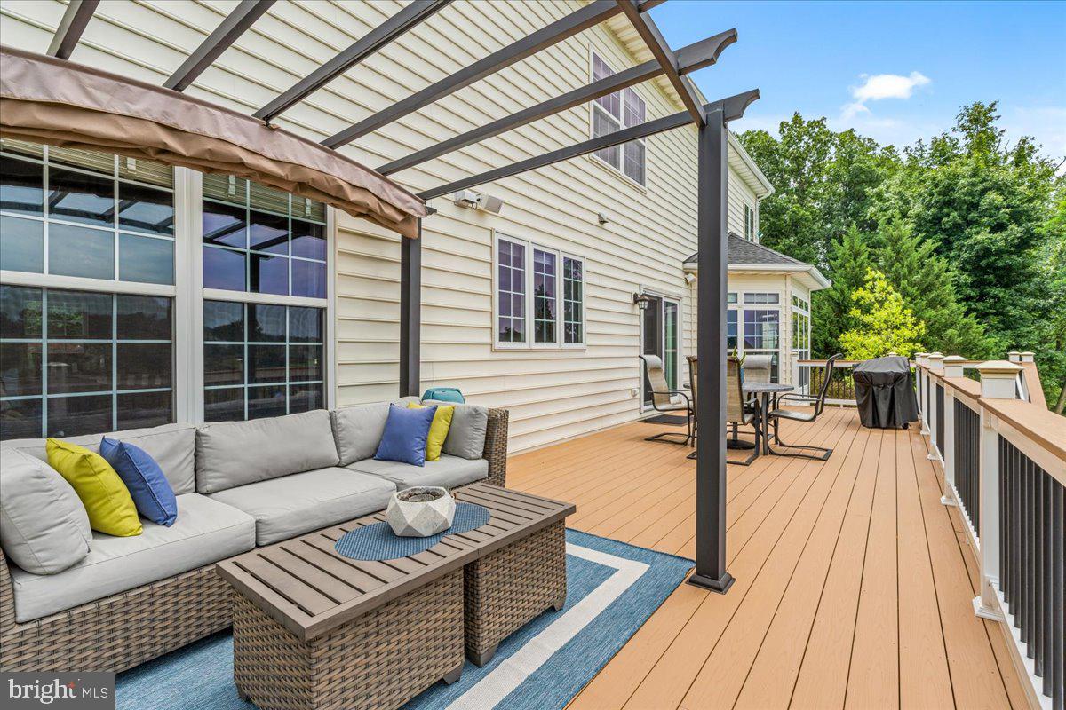 HOLLY HILLS - Residential