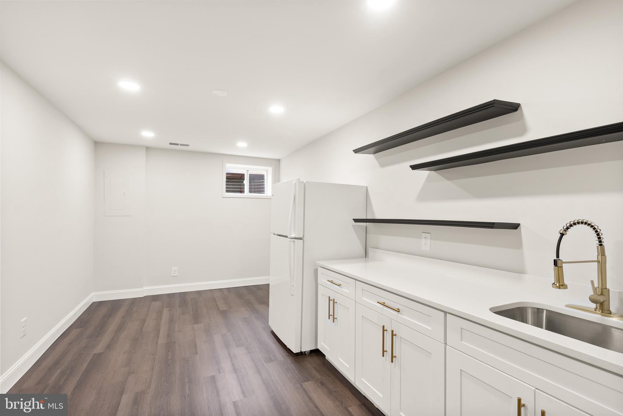 RAINTREE - Residential