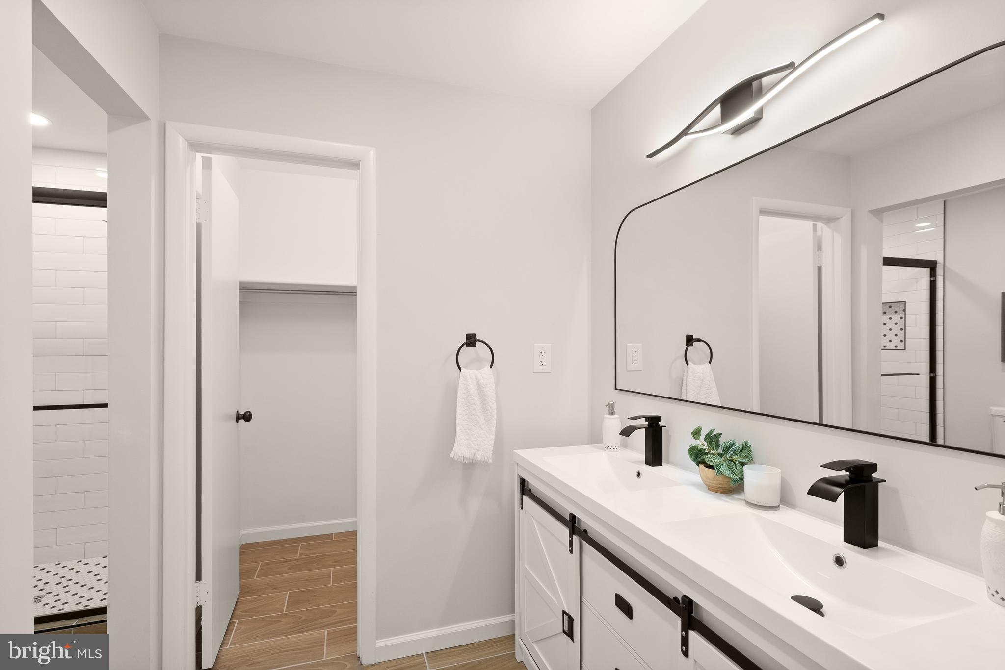 RAINTREE - Residential
