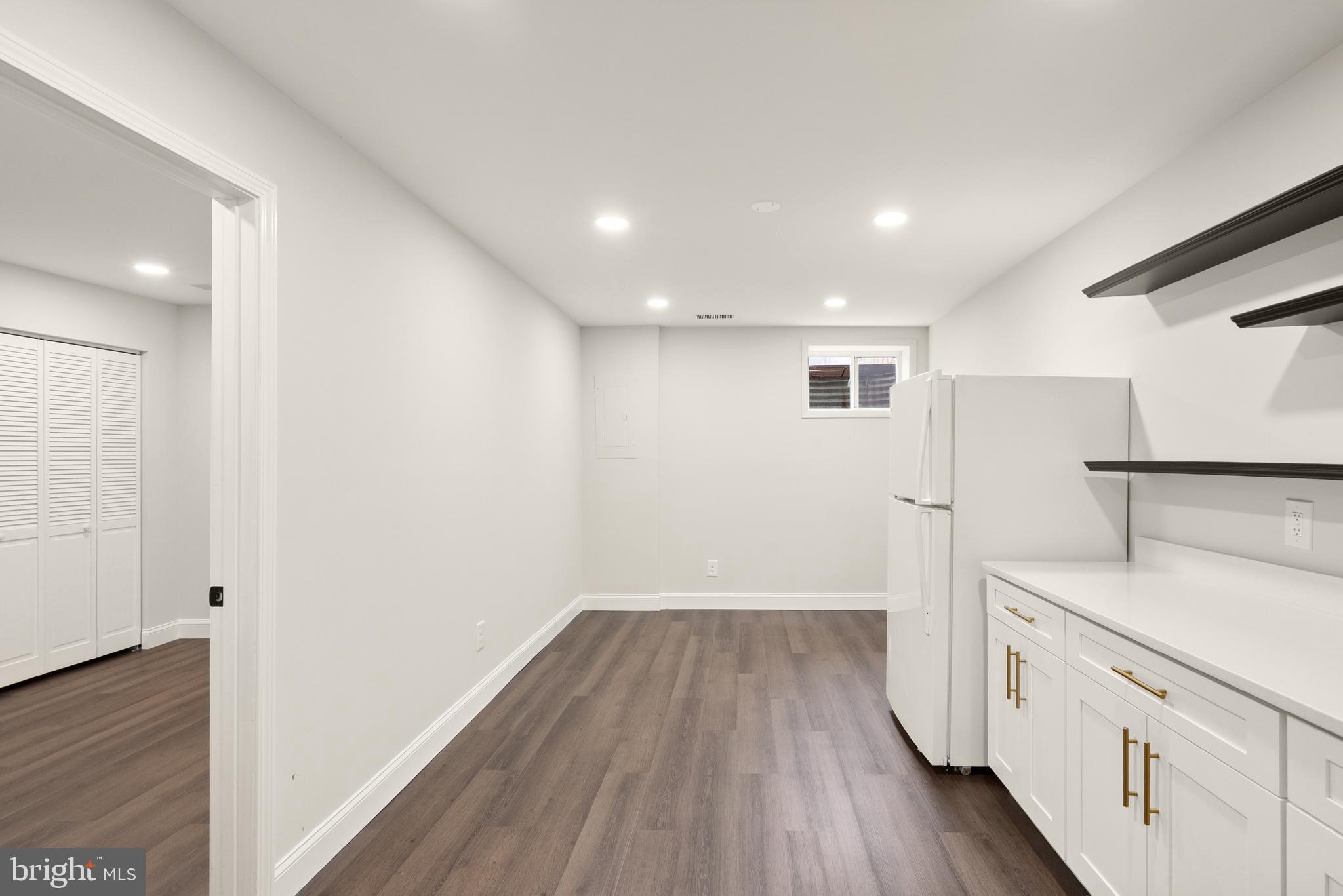 RAINTREE - Residential