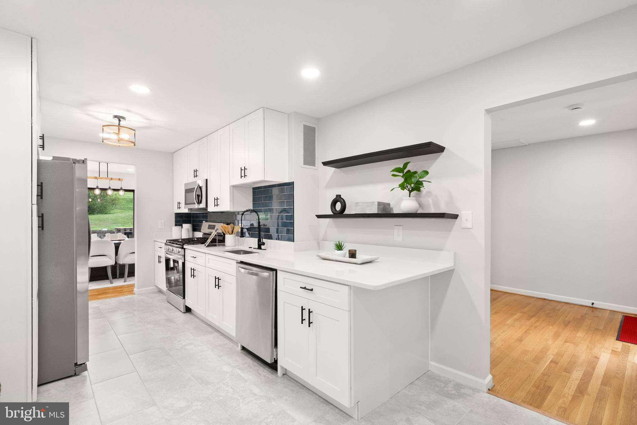 RAINTREE - Residential