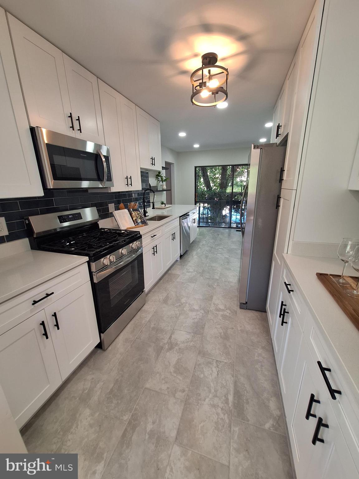 RAINTREE - Residential
