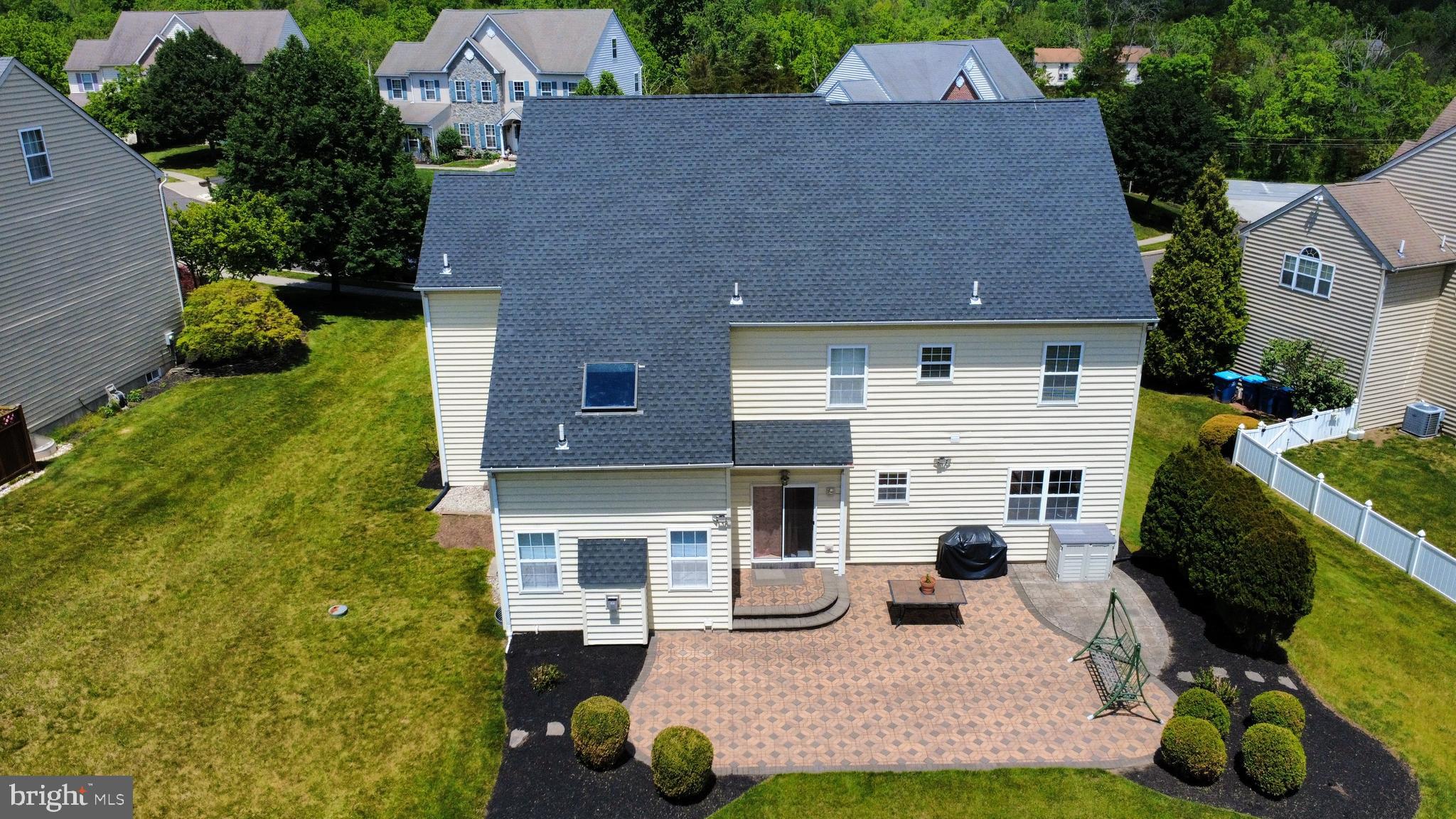 CANDLEWYCK - Residential