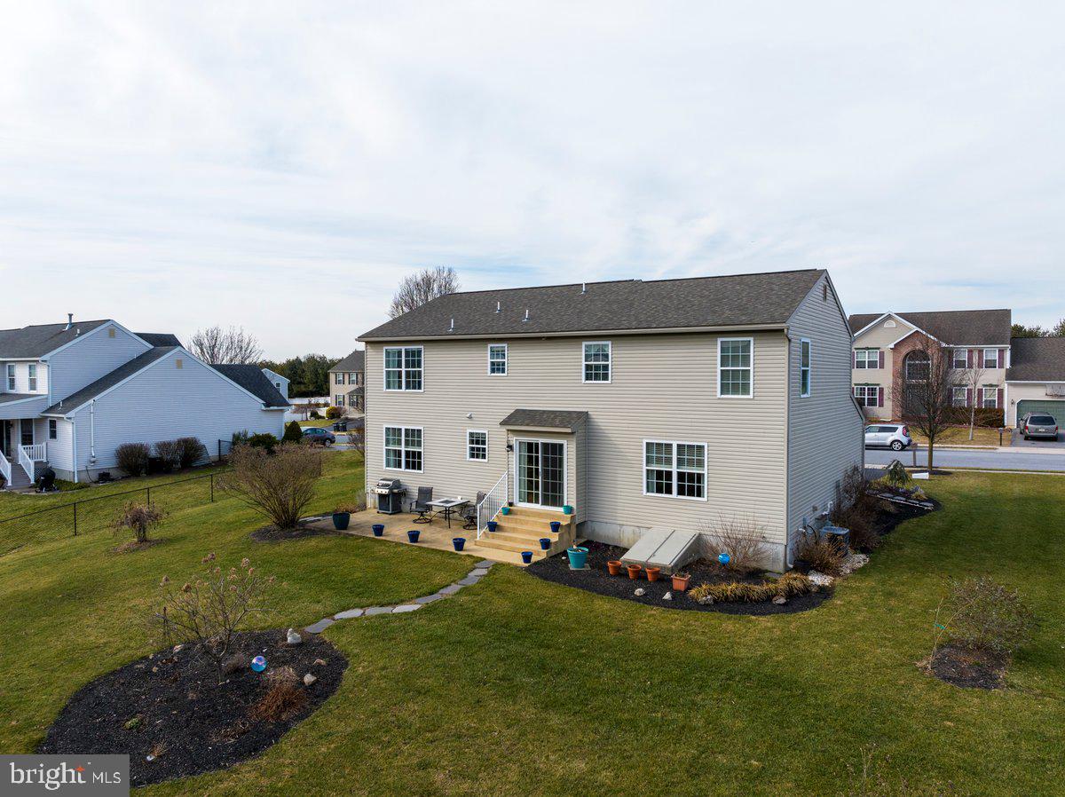 MEADOWBROOK - Residential