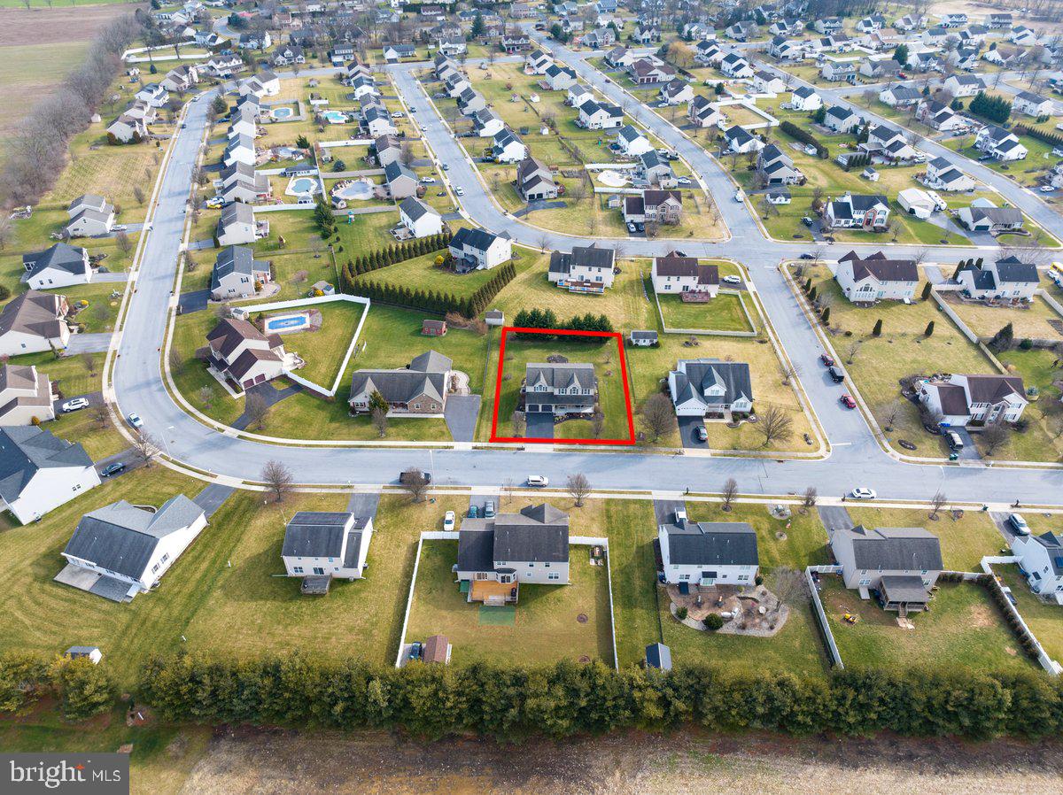 MEADOWBROOK - Residential