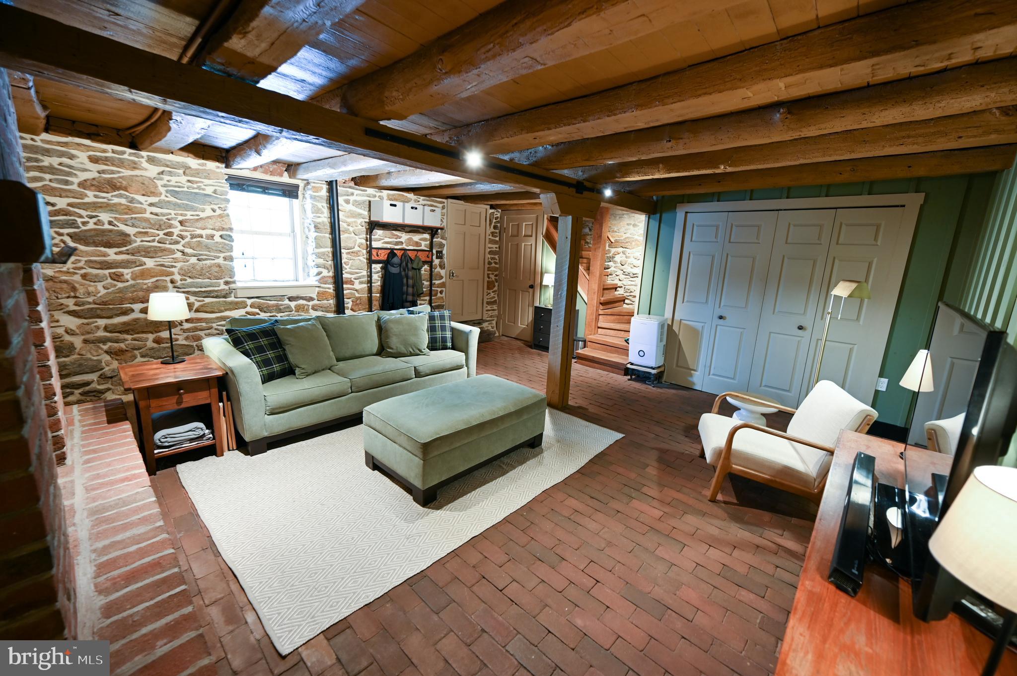 RAILROAD BORO - Residential