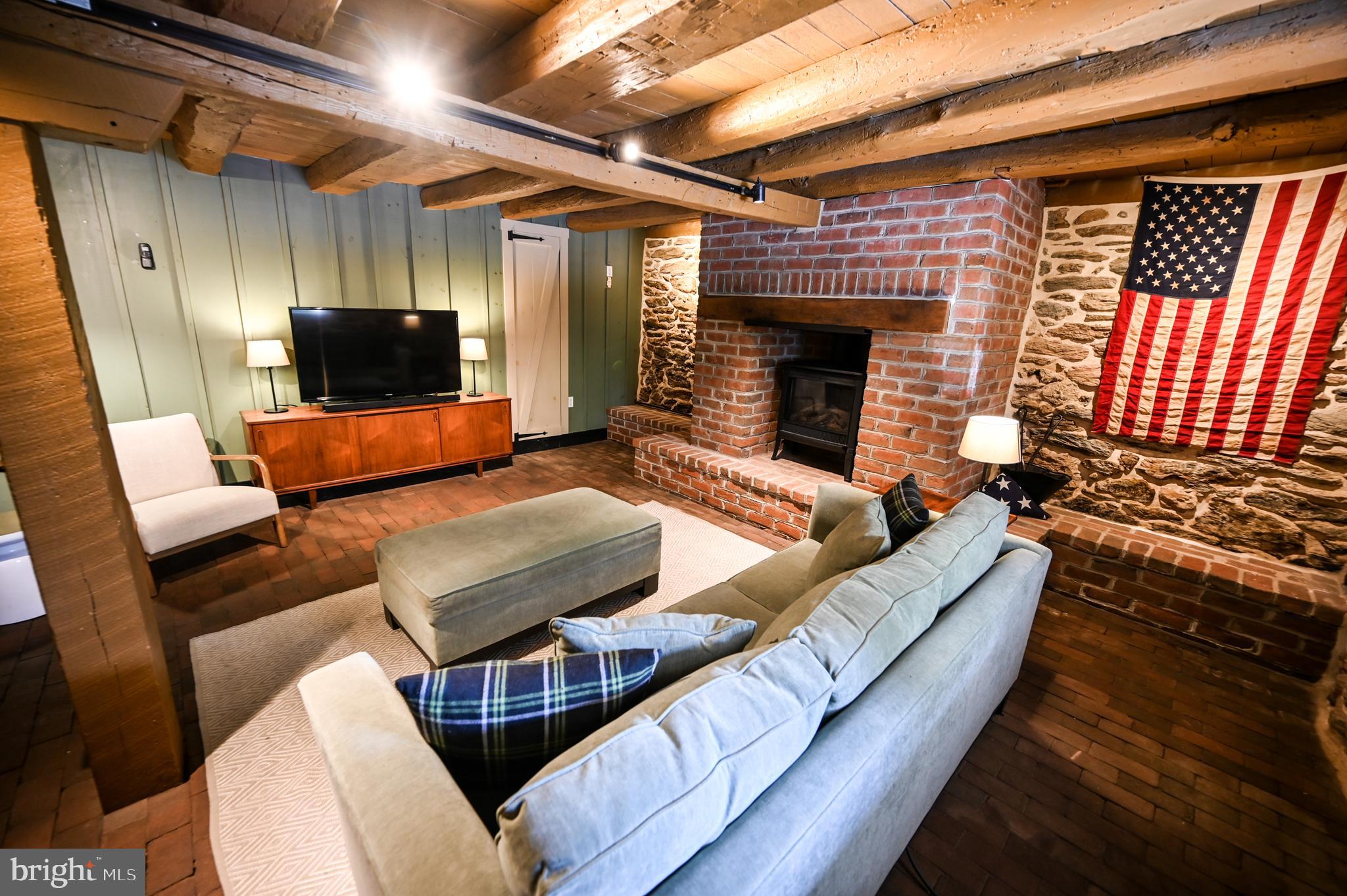 RAILROAD BORO - Residential