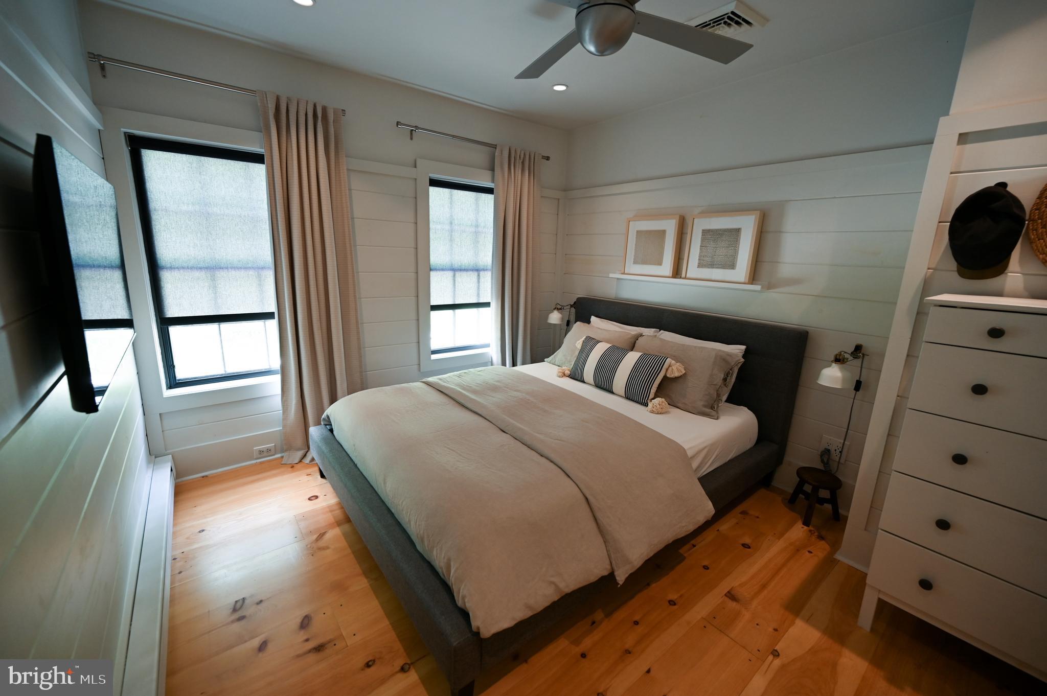 RAILROAD BORO - Residential