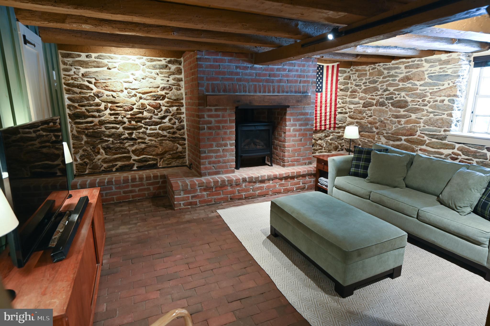 RAILROAD BORO - Residential