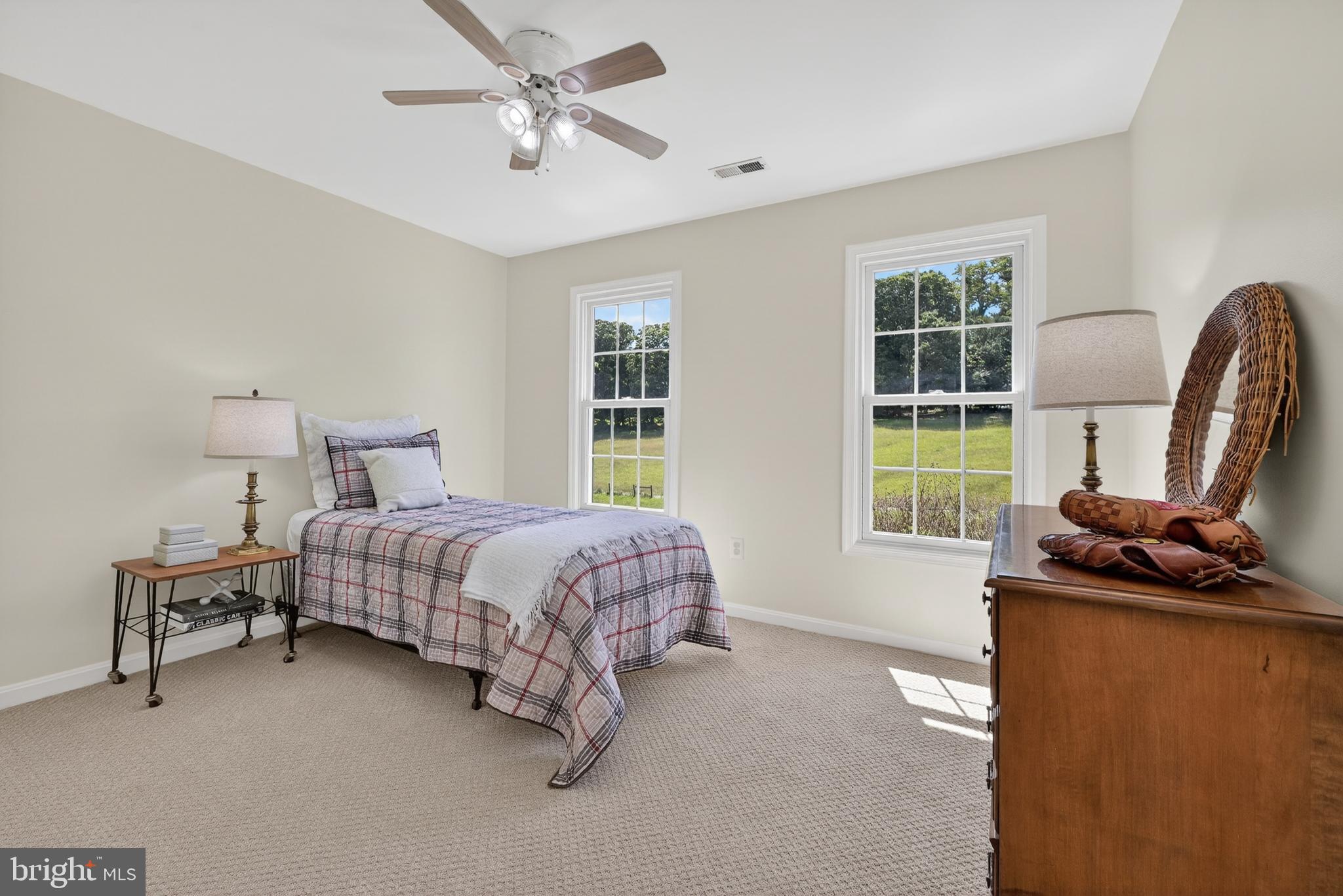 DARNESTOWN KNOLLS - Residential