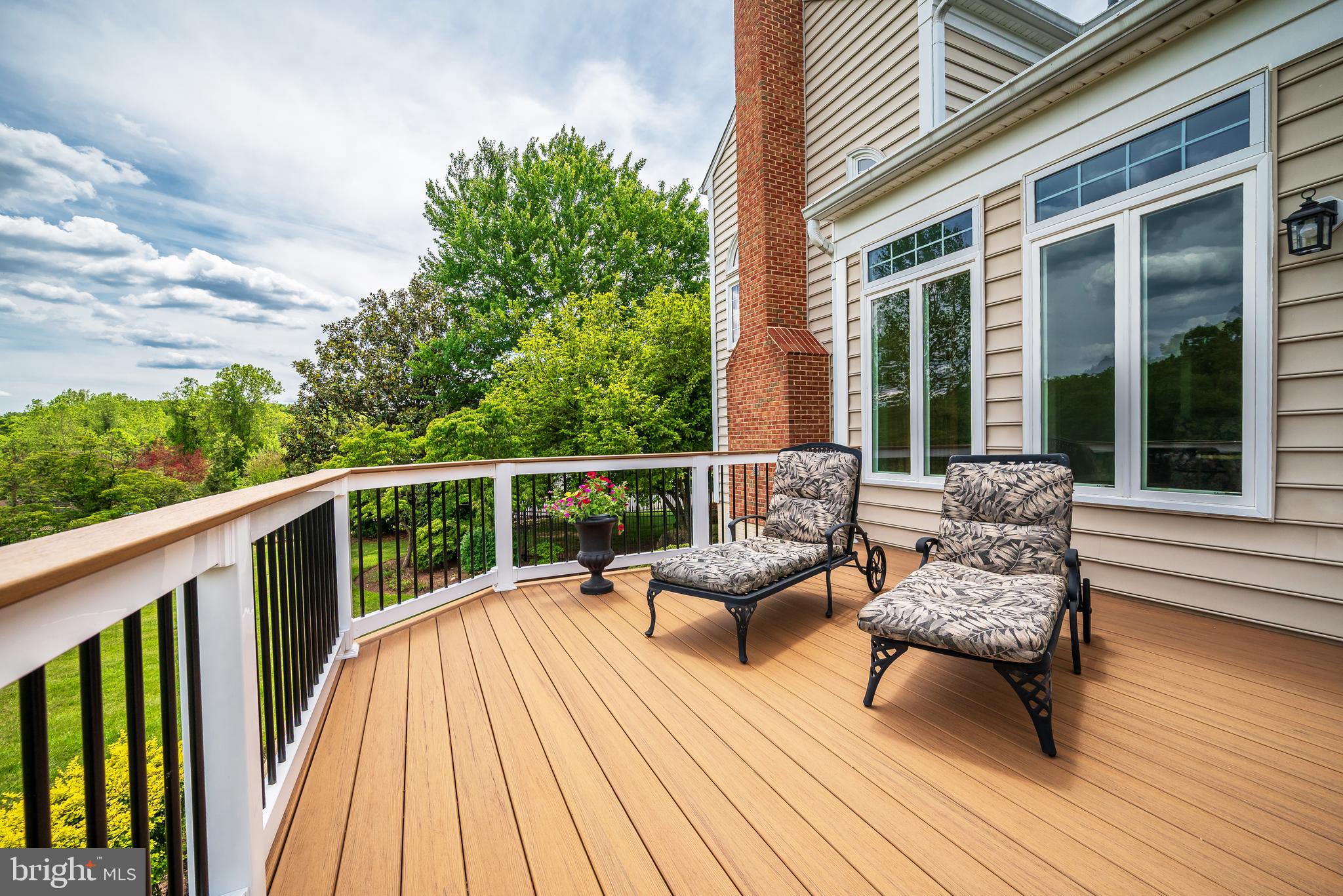 DARNESTOWN KNOLLS - Residential