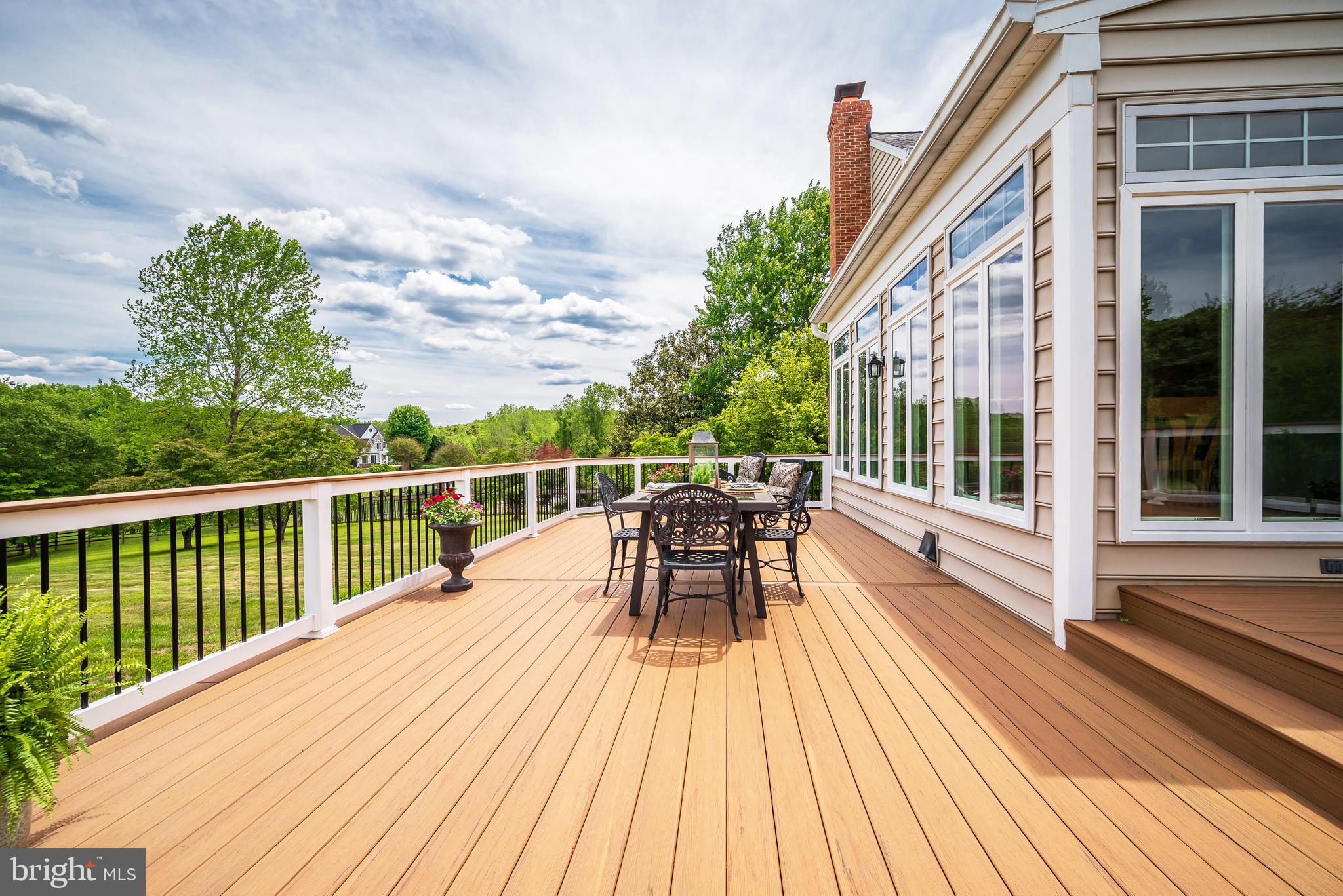 DARNESTOWN KNOLLS - Residential