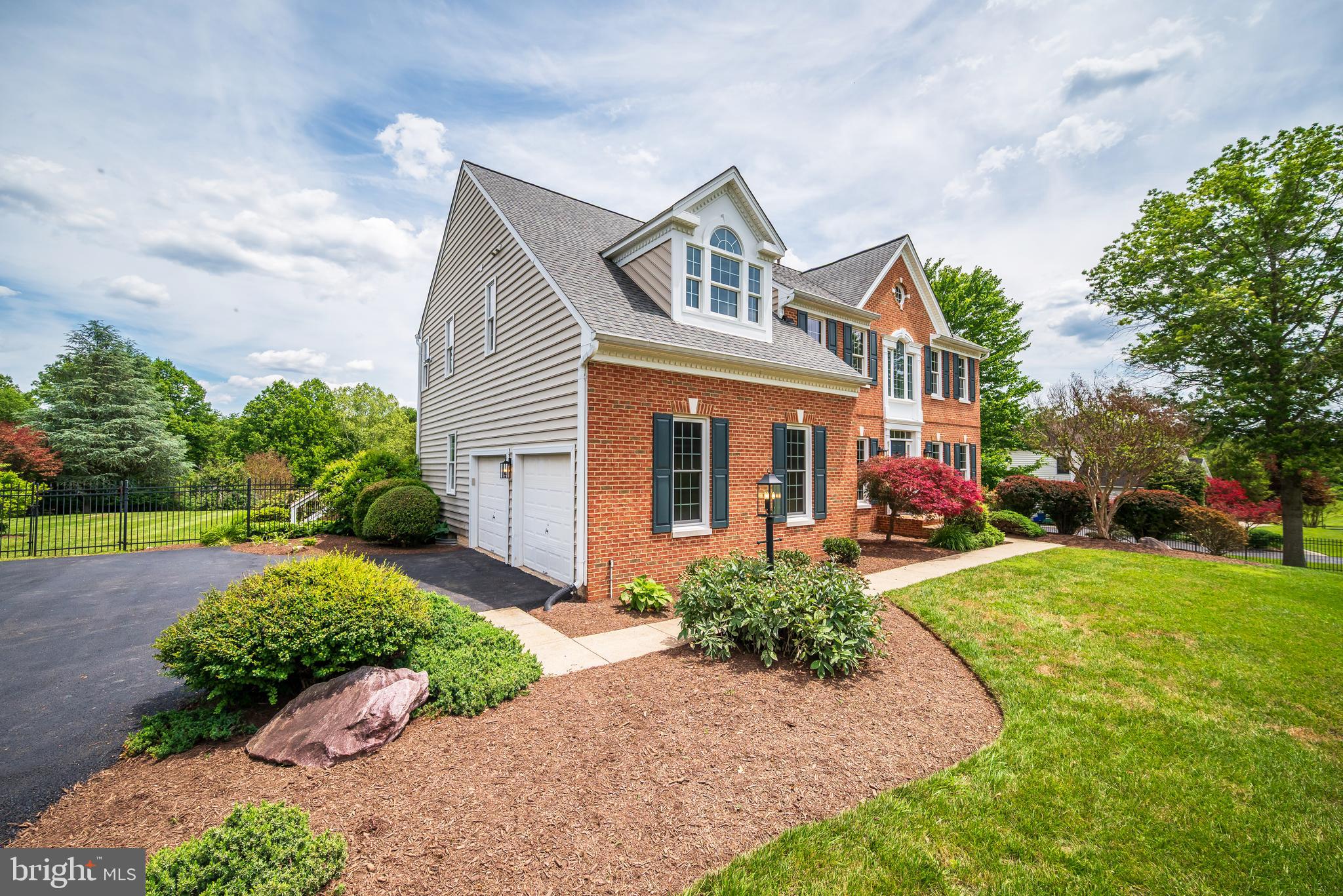 DARNESTOWN KNOLLS - Residential