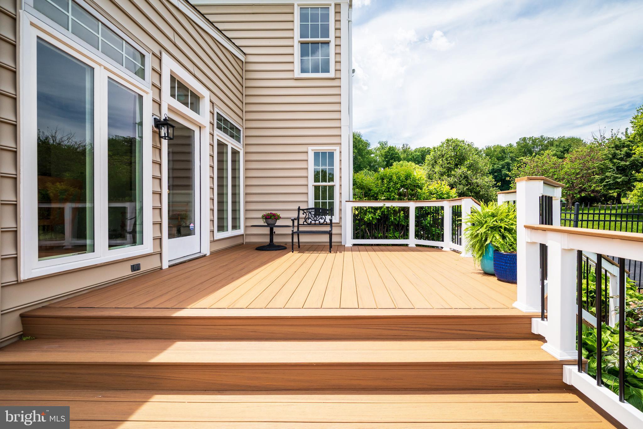DARNESTOWN KNOLLS - Residential