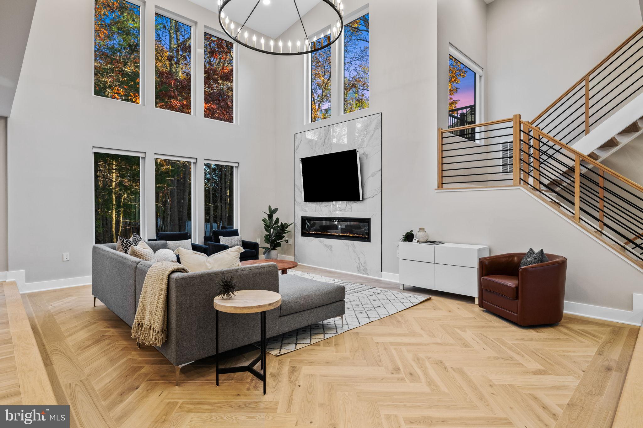 HARRISON GROVE - Residential