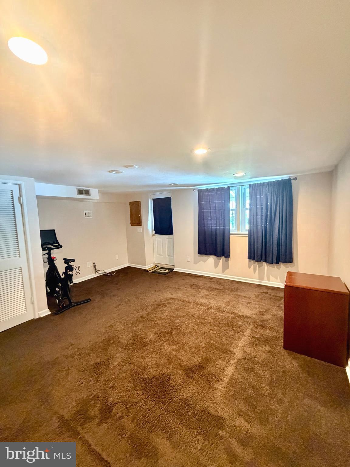 PARKWOOD - Residential