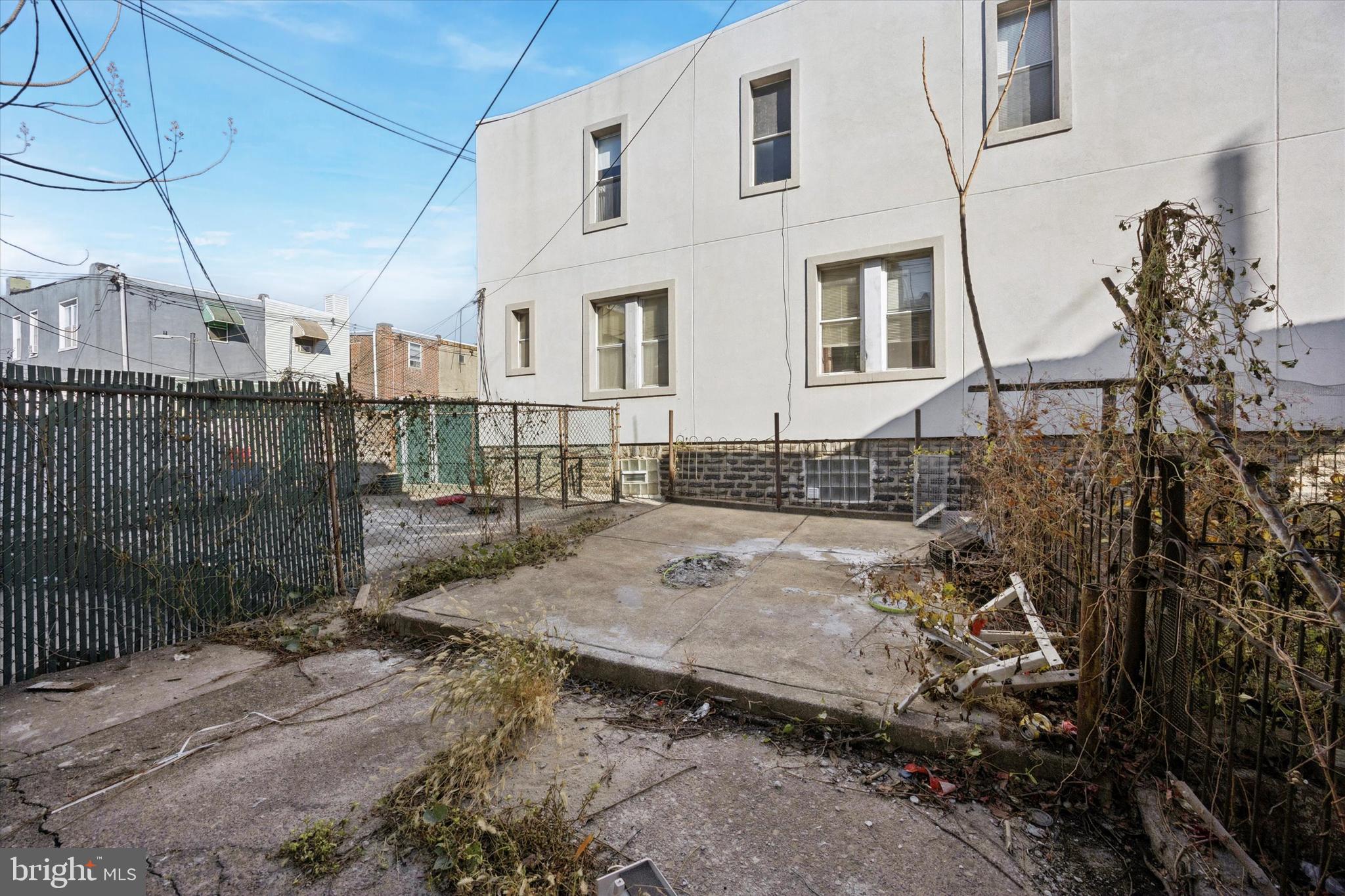 PORT RICHMOND - Residential Income