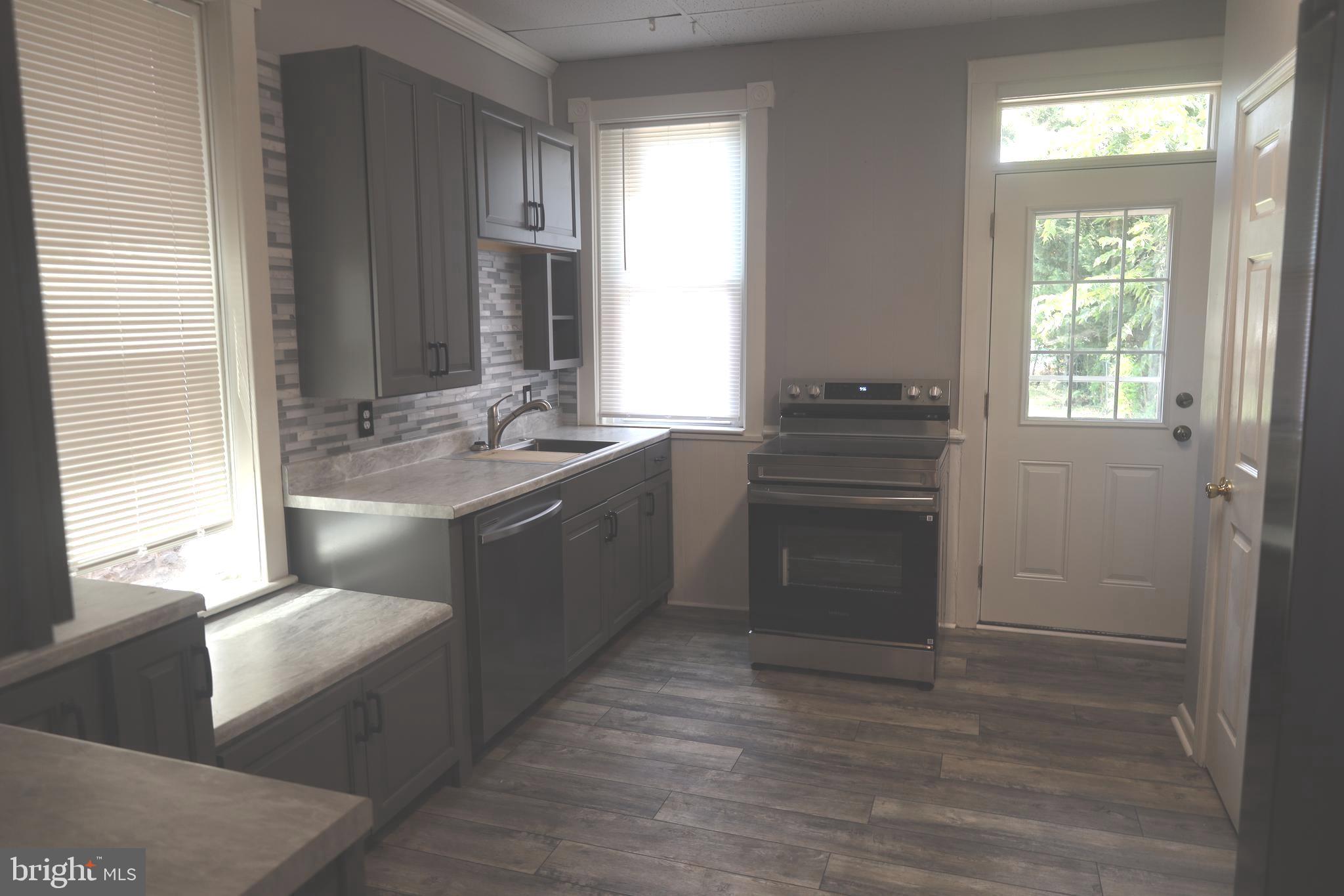 HAGERSTOWN - Residential
